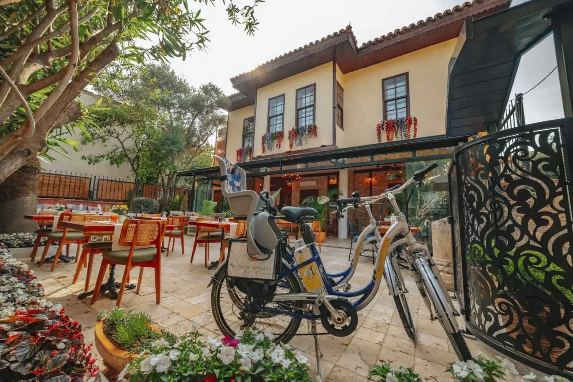 Restaurant/places to eat in Sofa Hotels Kaleiçi Restaurant/places to eat in Sofa Hotels Kaleiçi