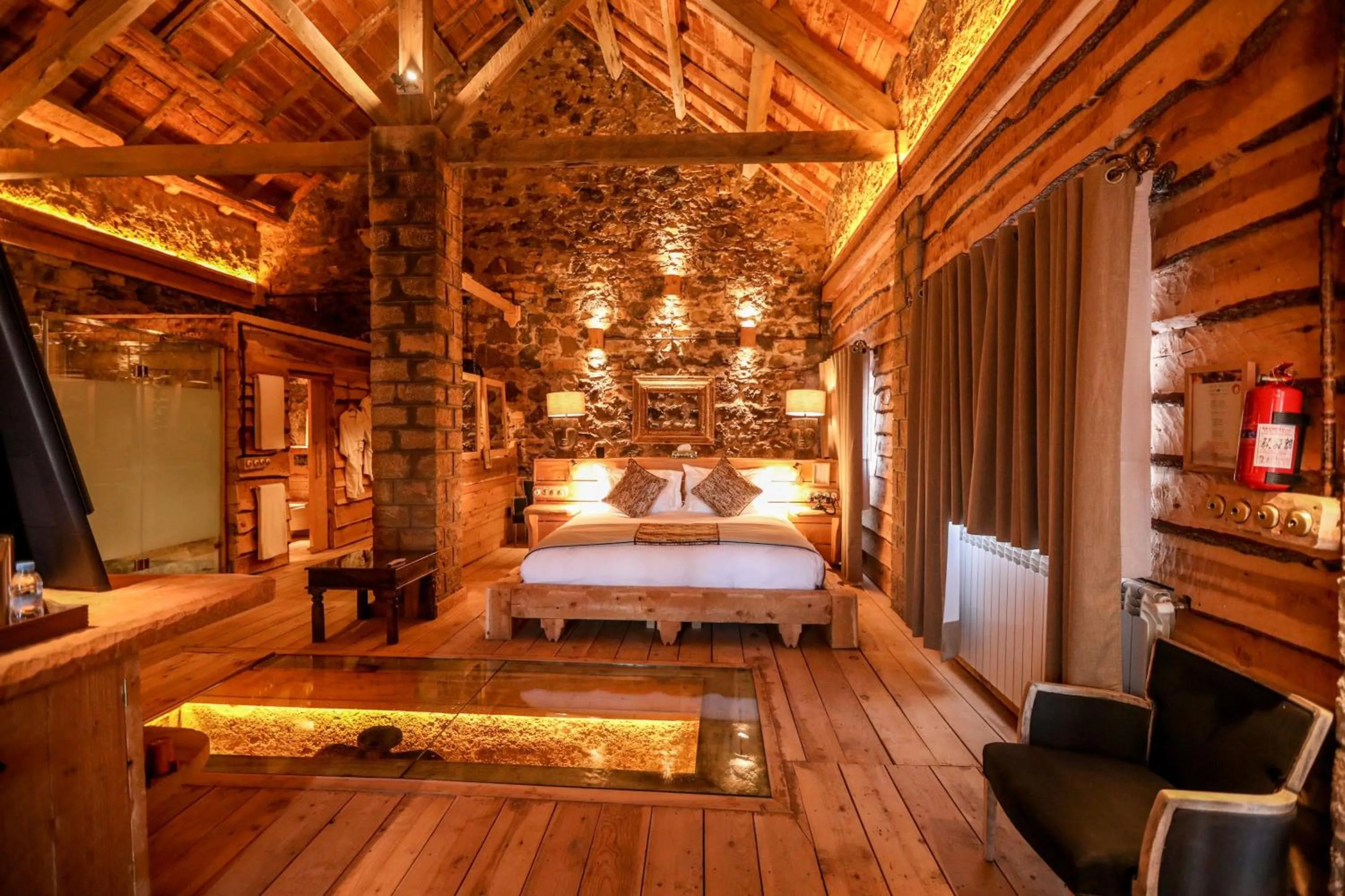 Bed in Hotel Xaluca Spa Aguelmame Sidi Ali