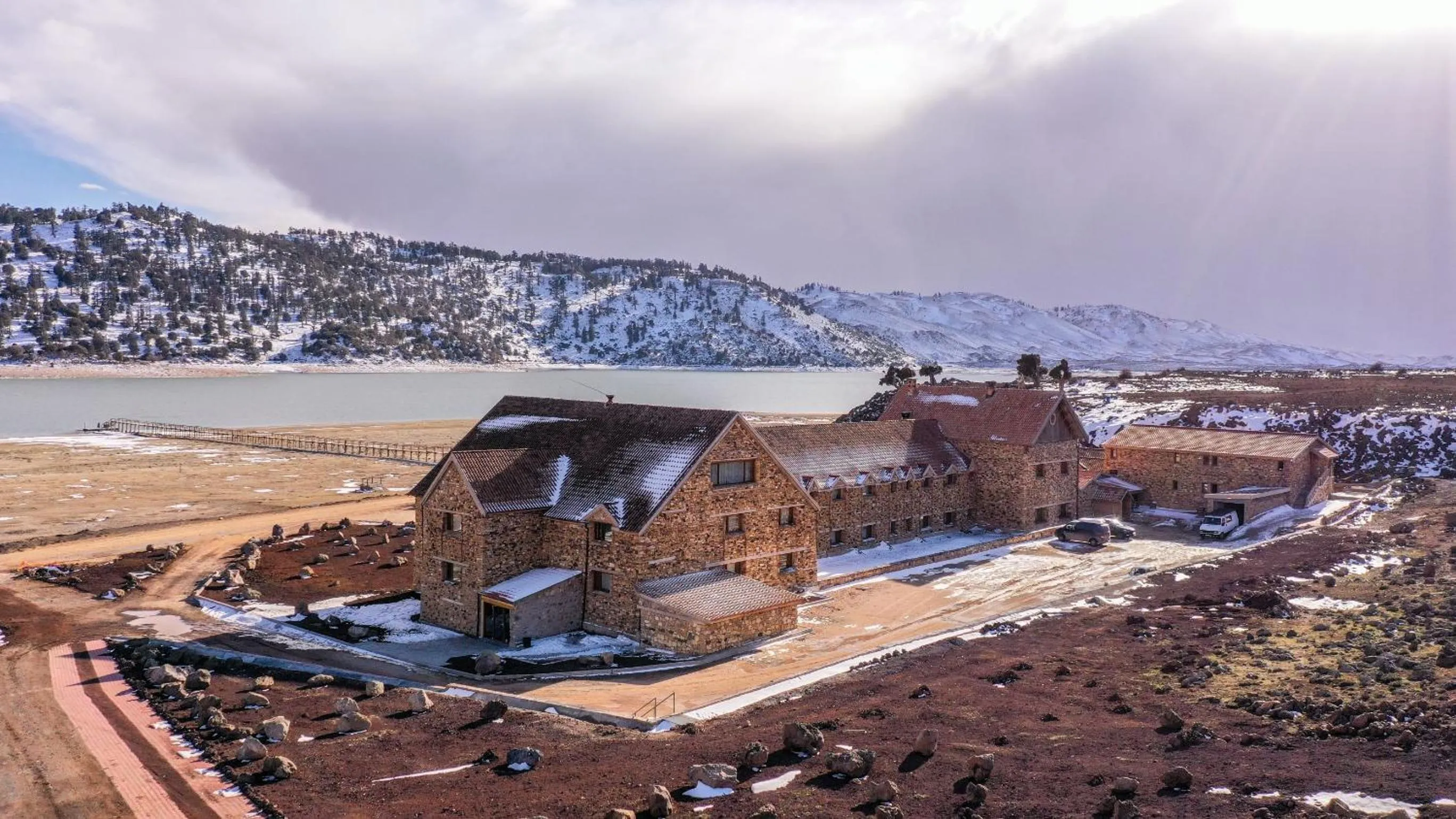 Property building in Hotel Xaluca Spa Aguelmame Sidi Ali