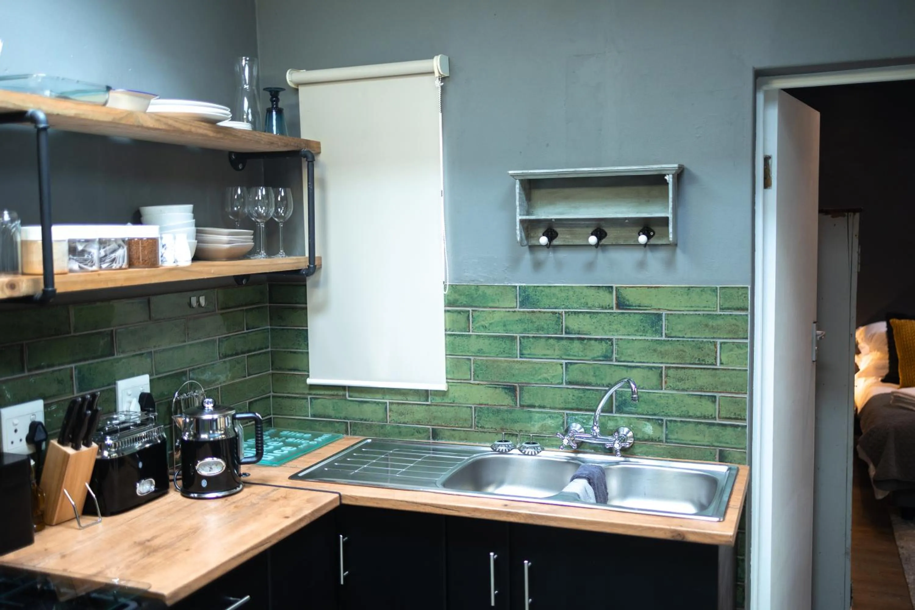 City Scape Nest Suites Unit 1
