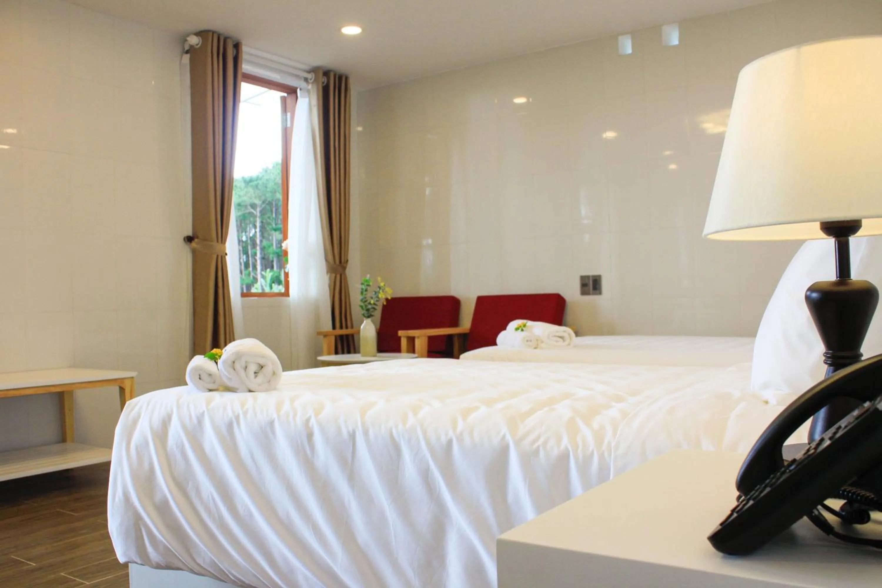 Bedroom, Bed in Omirita Resort Dalat