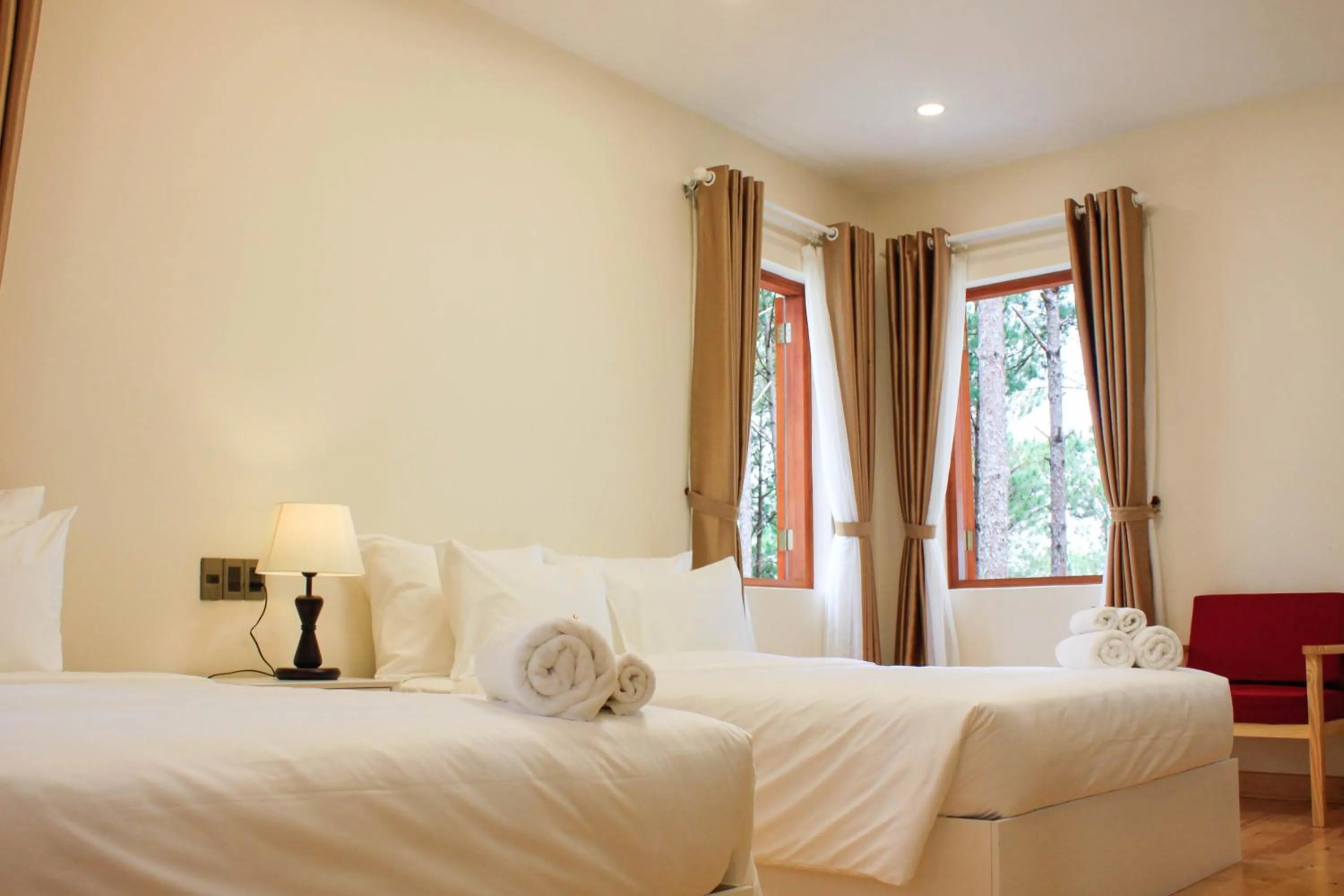 Bedroom, Bed in Omirita Resort Dalat