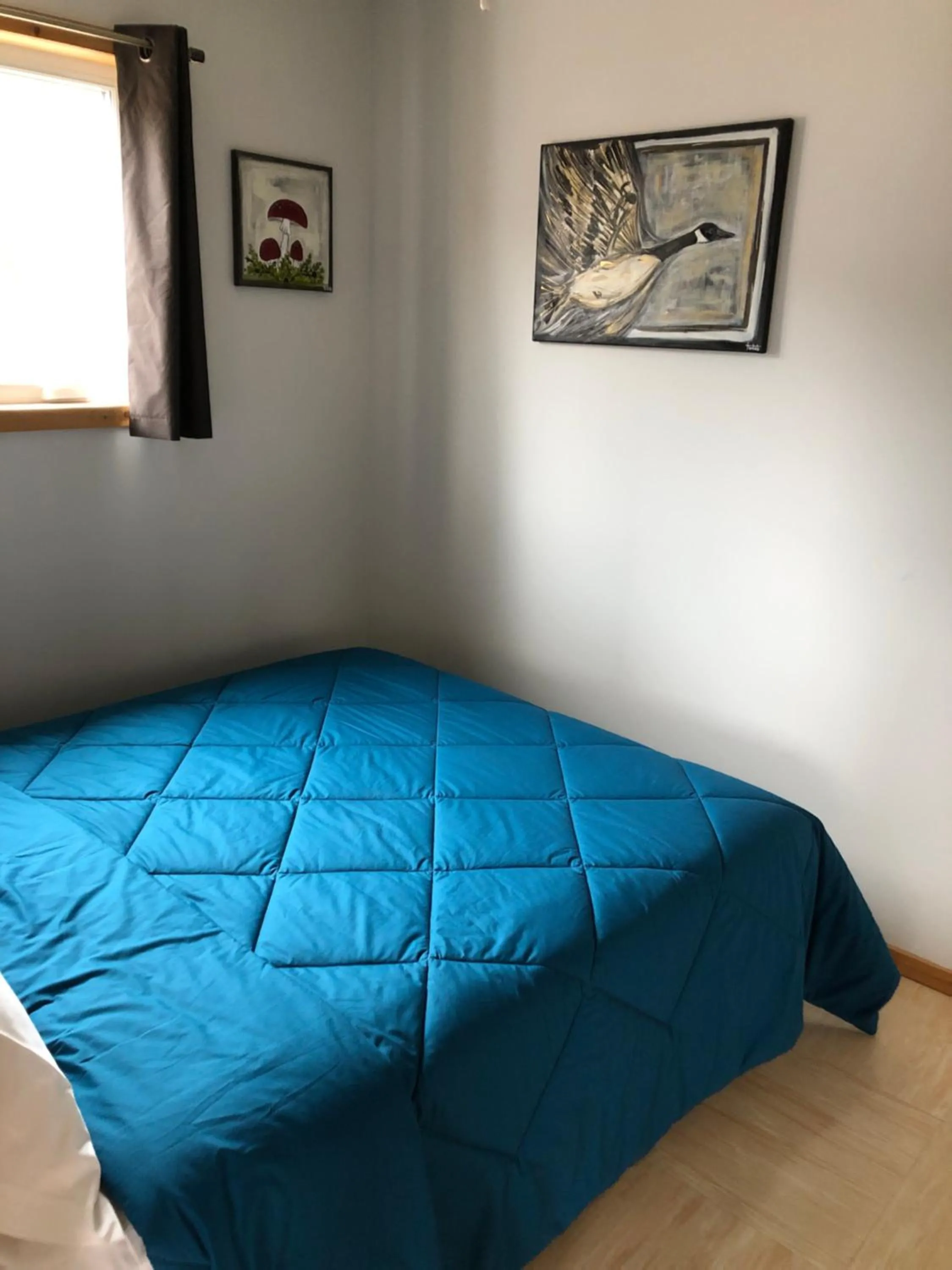 Bedroom, Bed in Chalets les chanterelles de Forillon