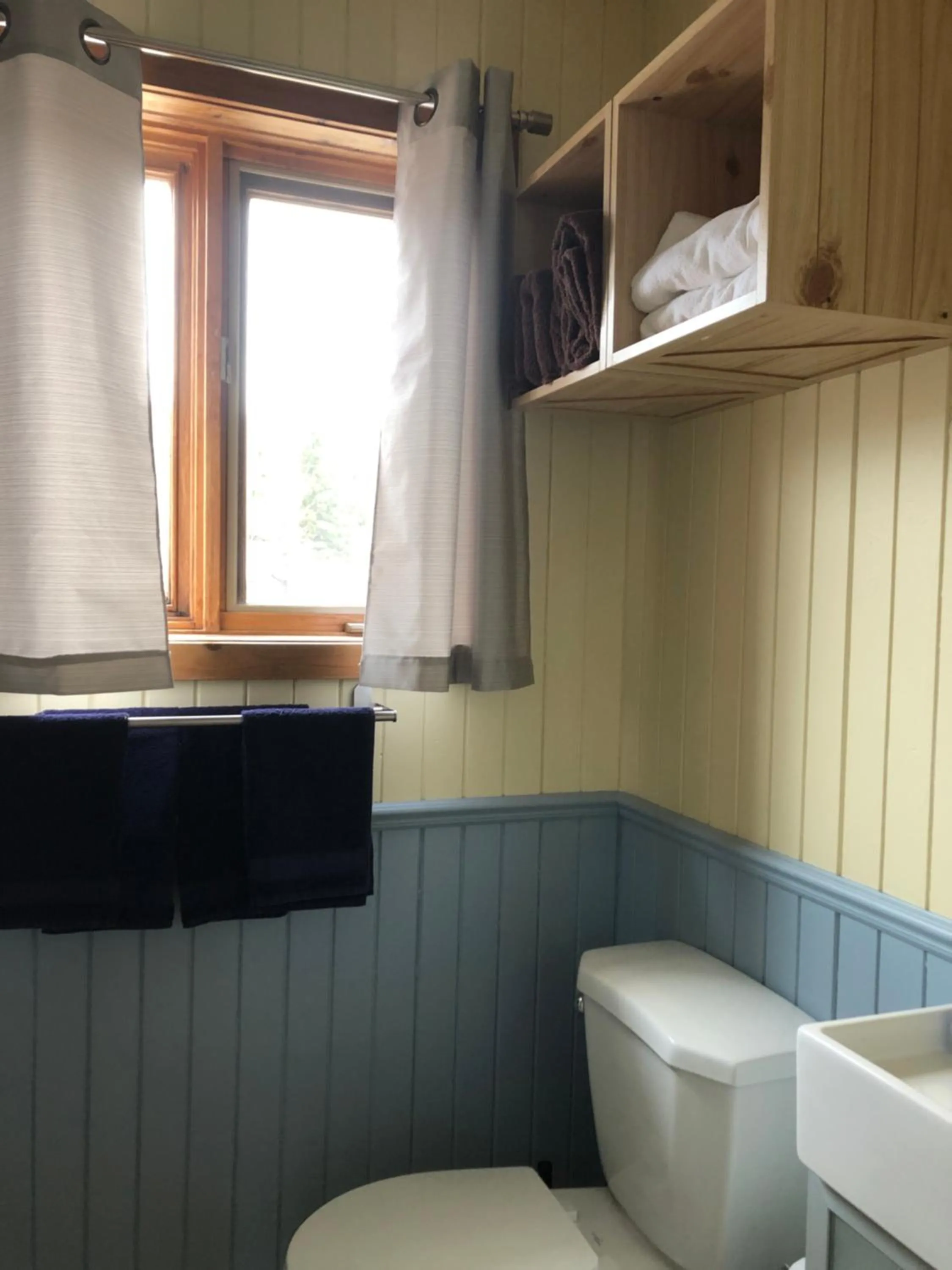 Bathroom in Chalets les chanterelles de Forillon