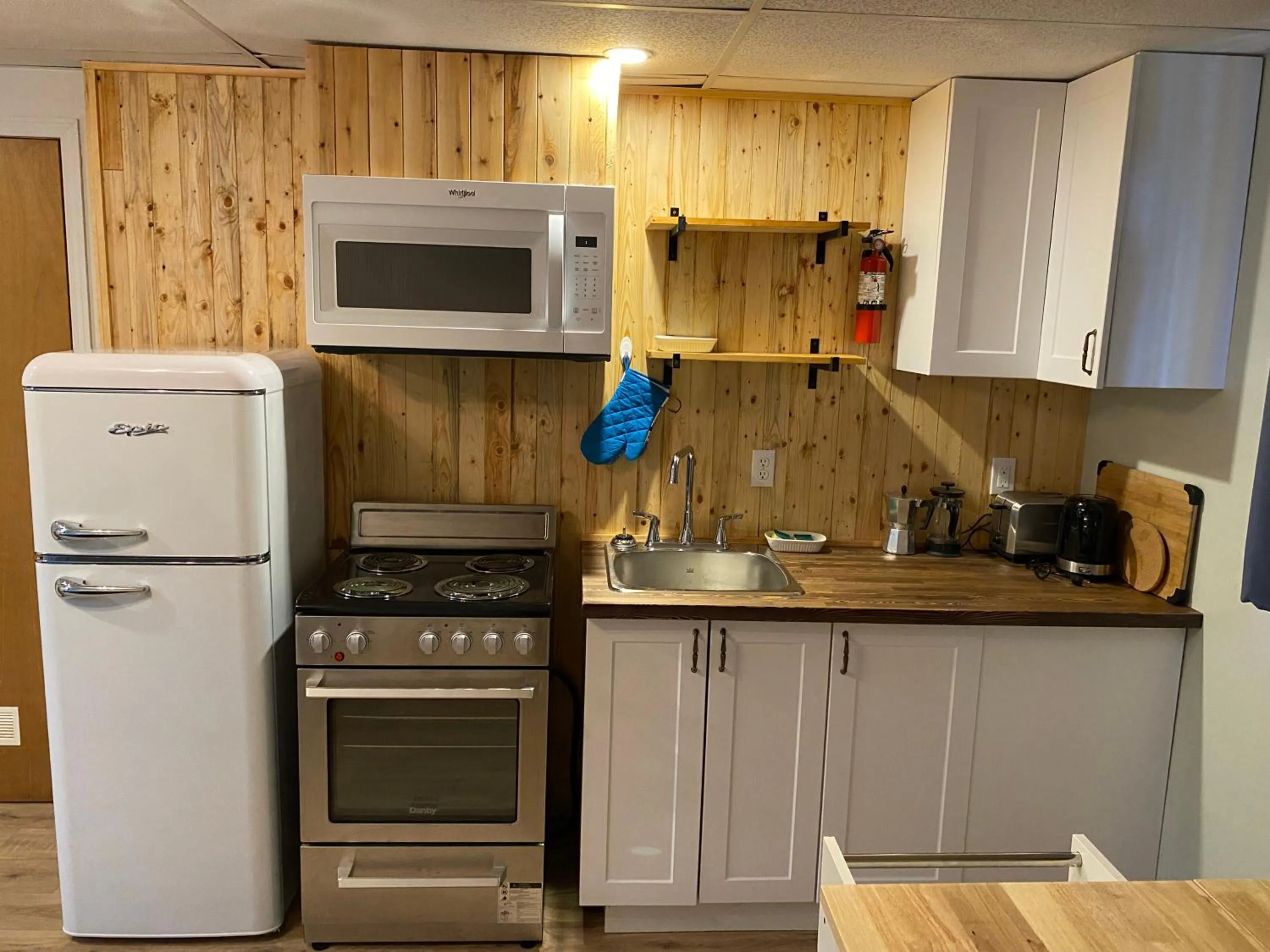 Kitchen or kitchenette in Chalets les chanterelles de Forillon