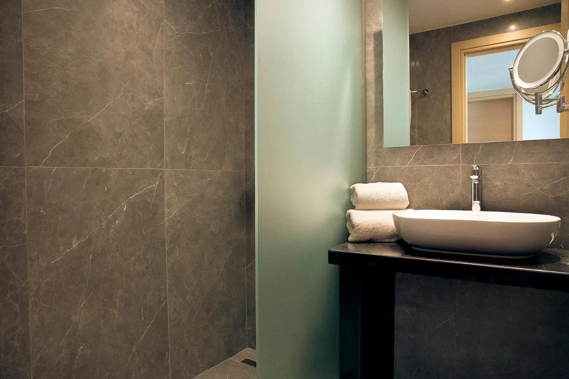 Zeus Dolce by Wyndham Athens