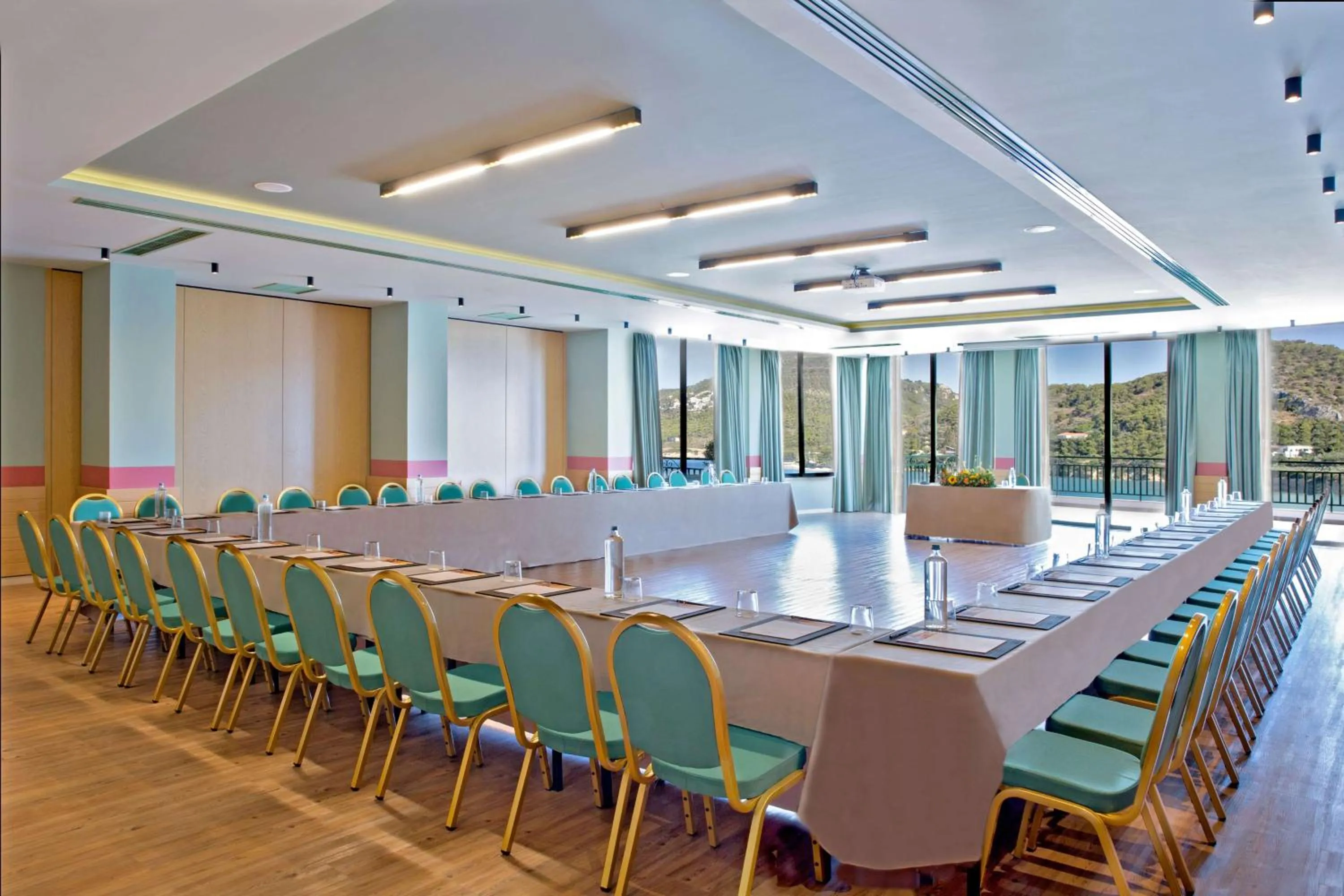 On site in Zeus Dolce by Wyndham Athens