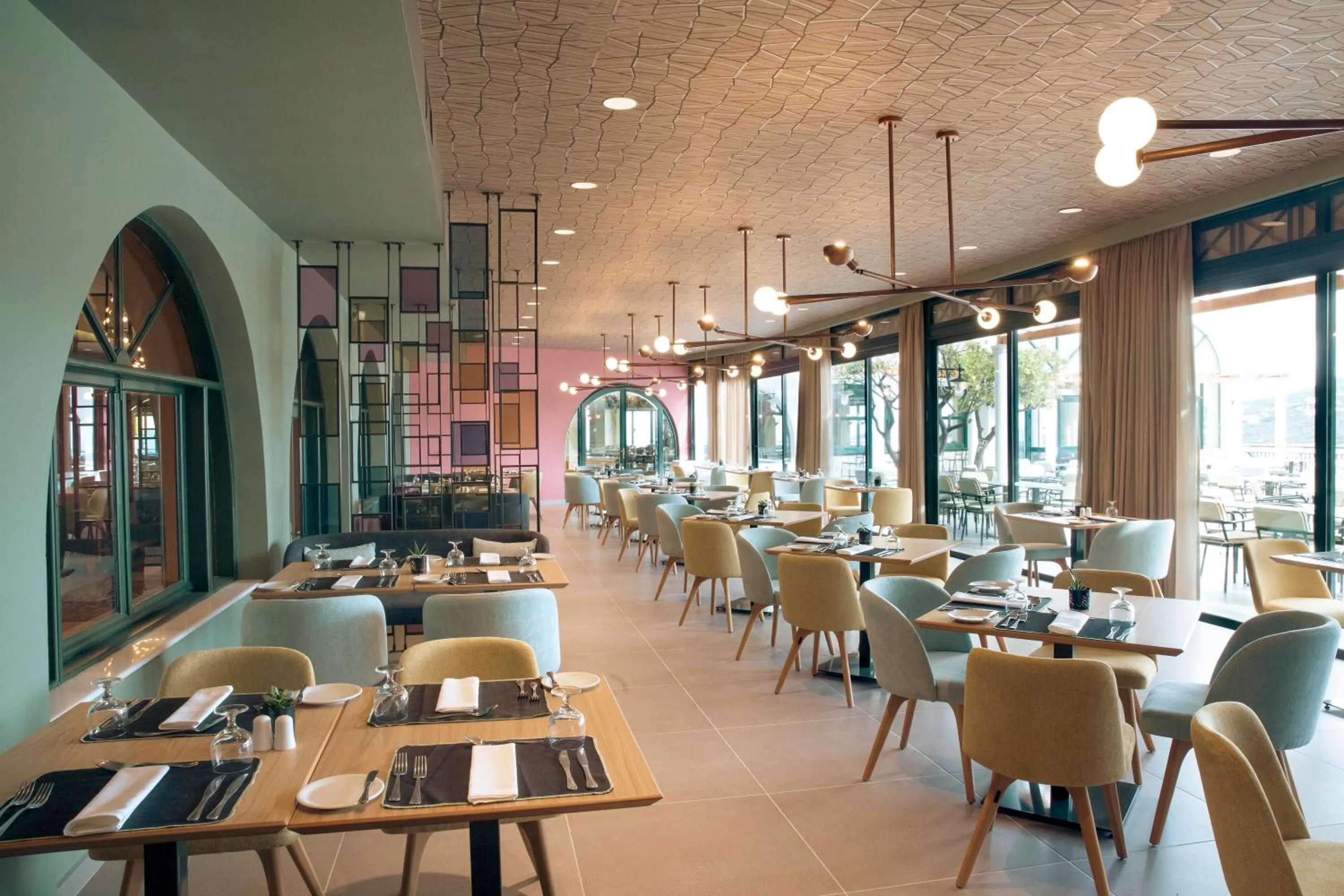 Zeus Dolce by Wyndham Athens