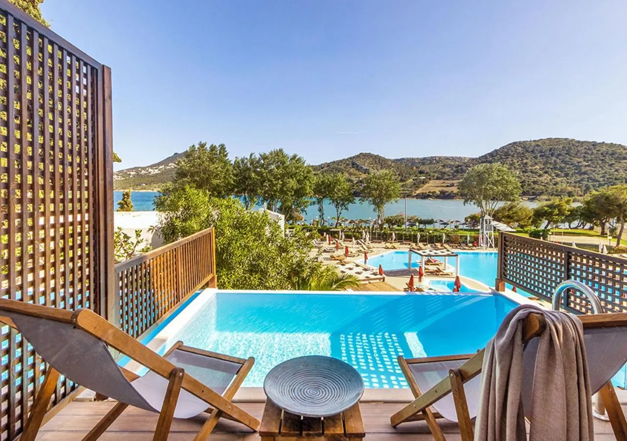 Pool view in Zeus Dolce by Wyndham Athens