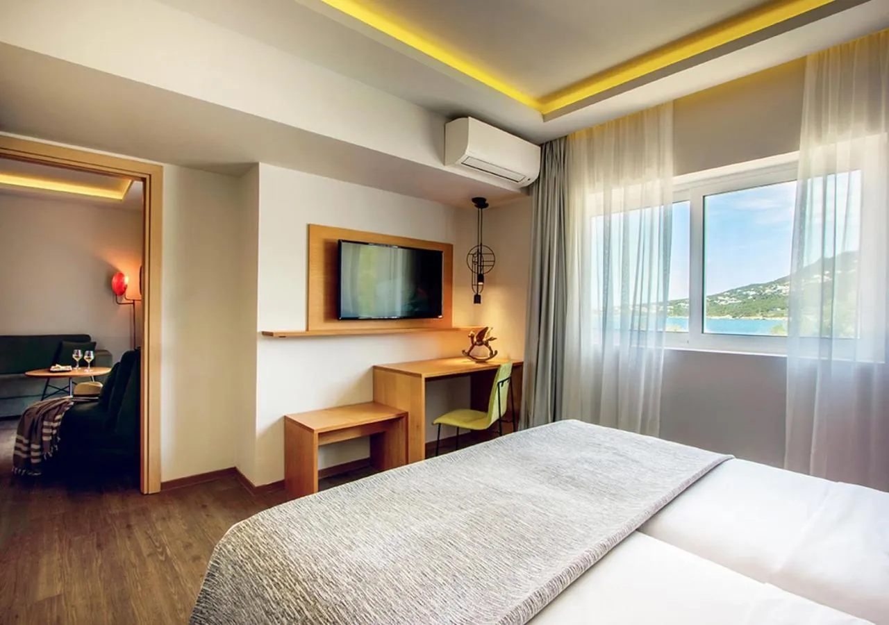 Bedroom, Bed in Zeus Dolce by Wyndham Athens