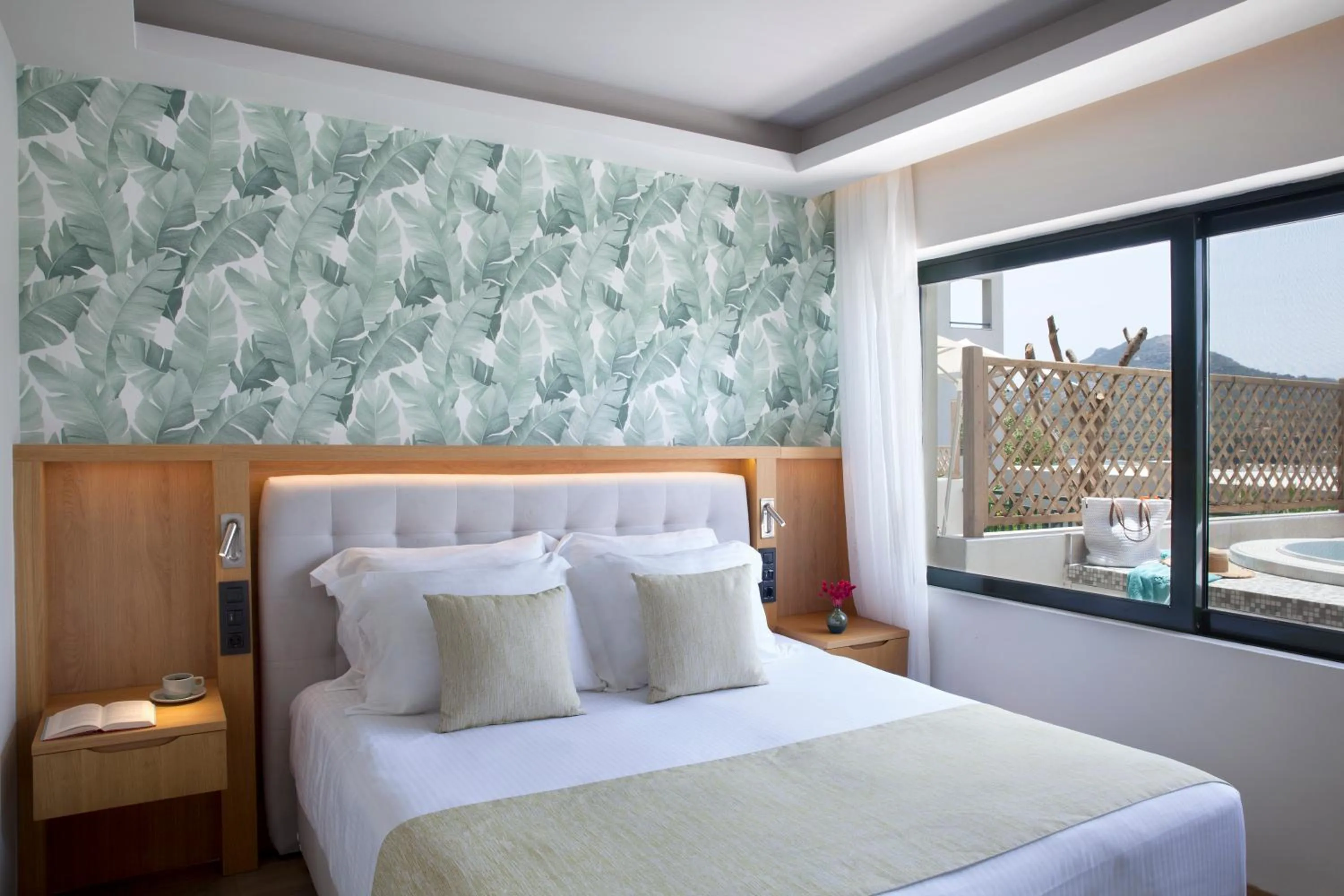 Bedroom, Bed in Zeus Dolce by Wyndham Athens