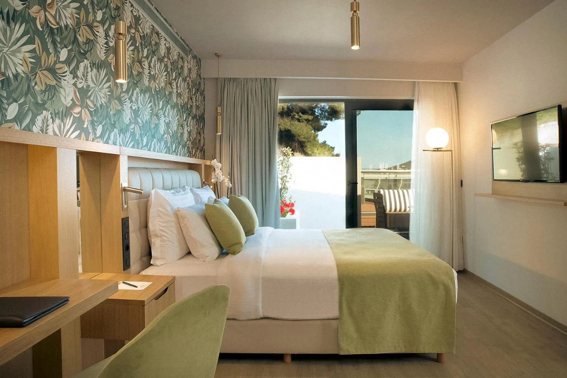 Bed in Zeus Dolce by Wyndham Athens