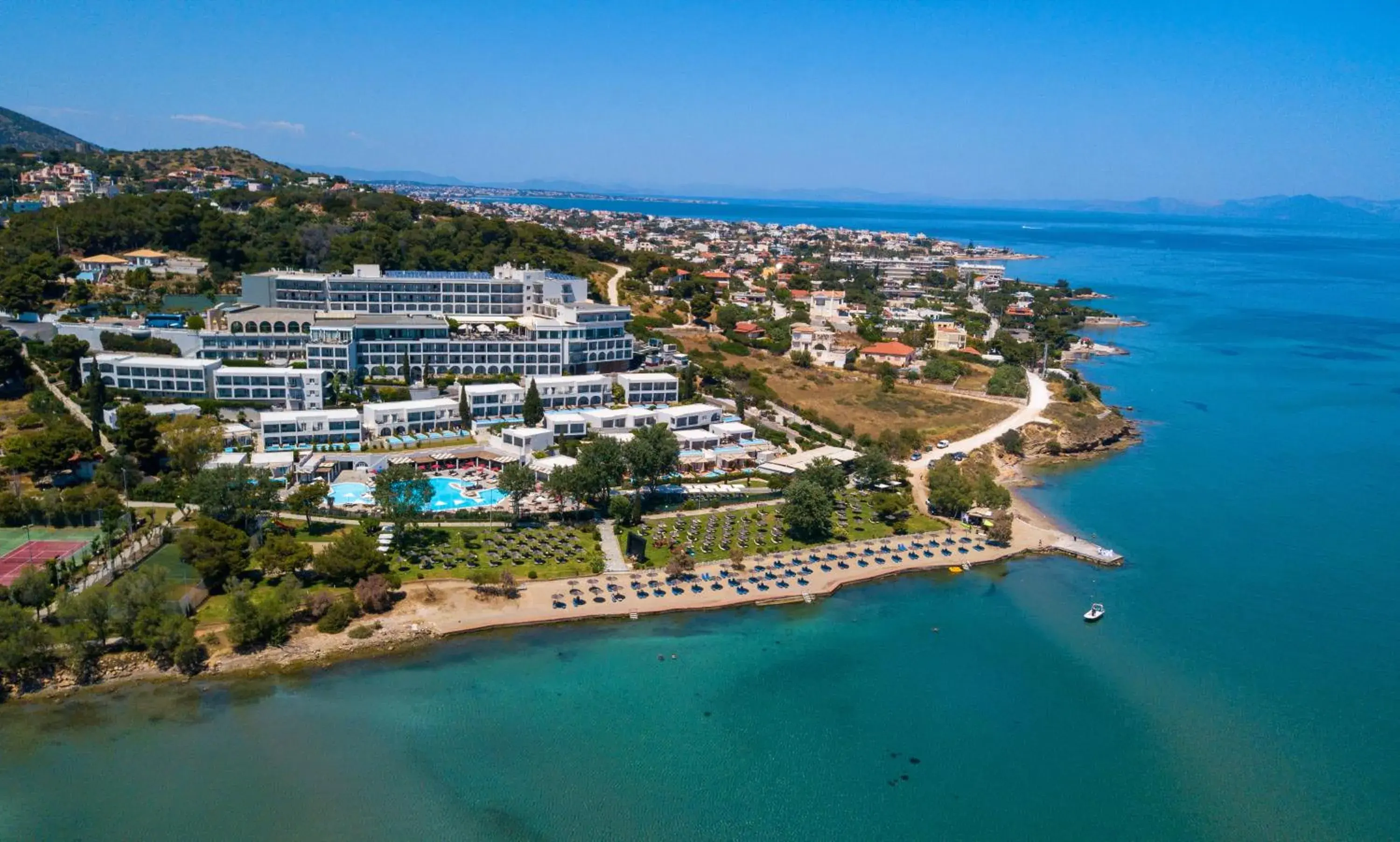 Property building in Zeus Dolce by Wyndham Athens Property building in Zeus Dolce by Wyndham Athens