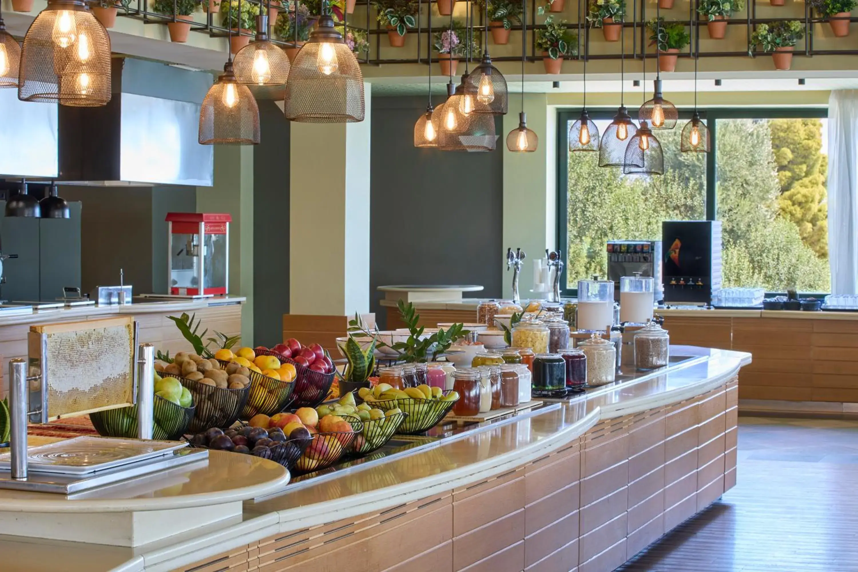 Restaurant/places to eat in Zeus Dolce by Wyndham Athens Restaurant/places to eat in Zeus Dolce by Wyndham Athens