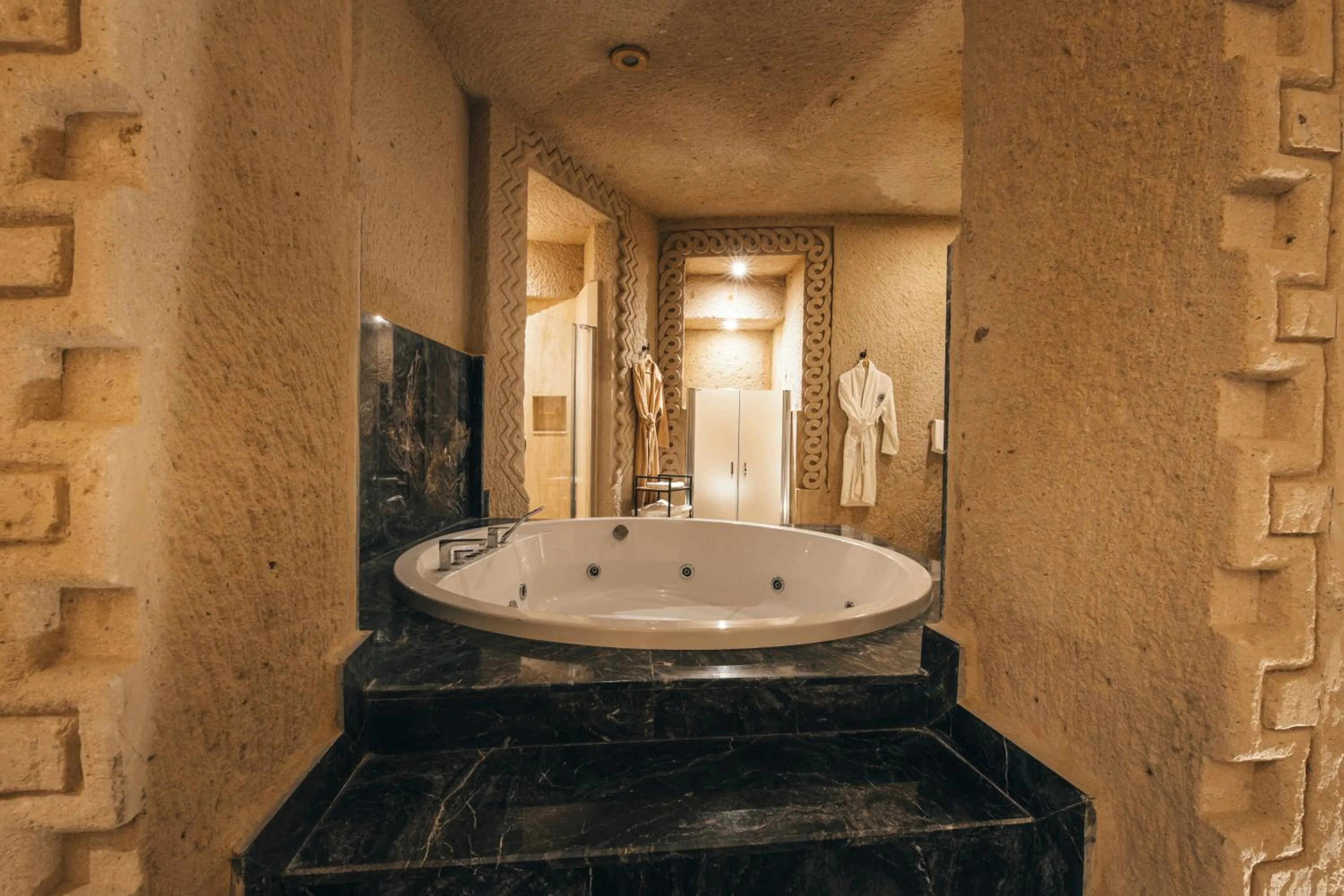 Hot Tub in Harem Suites Cappadocia
