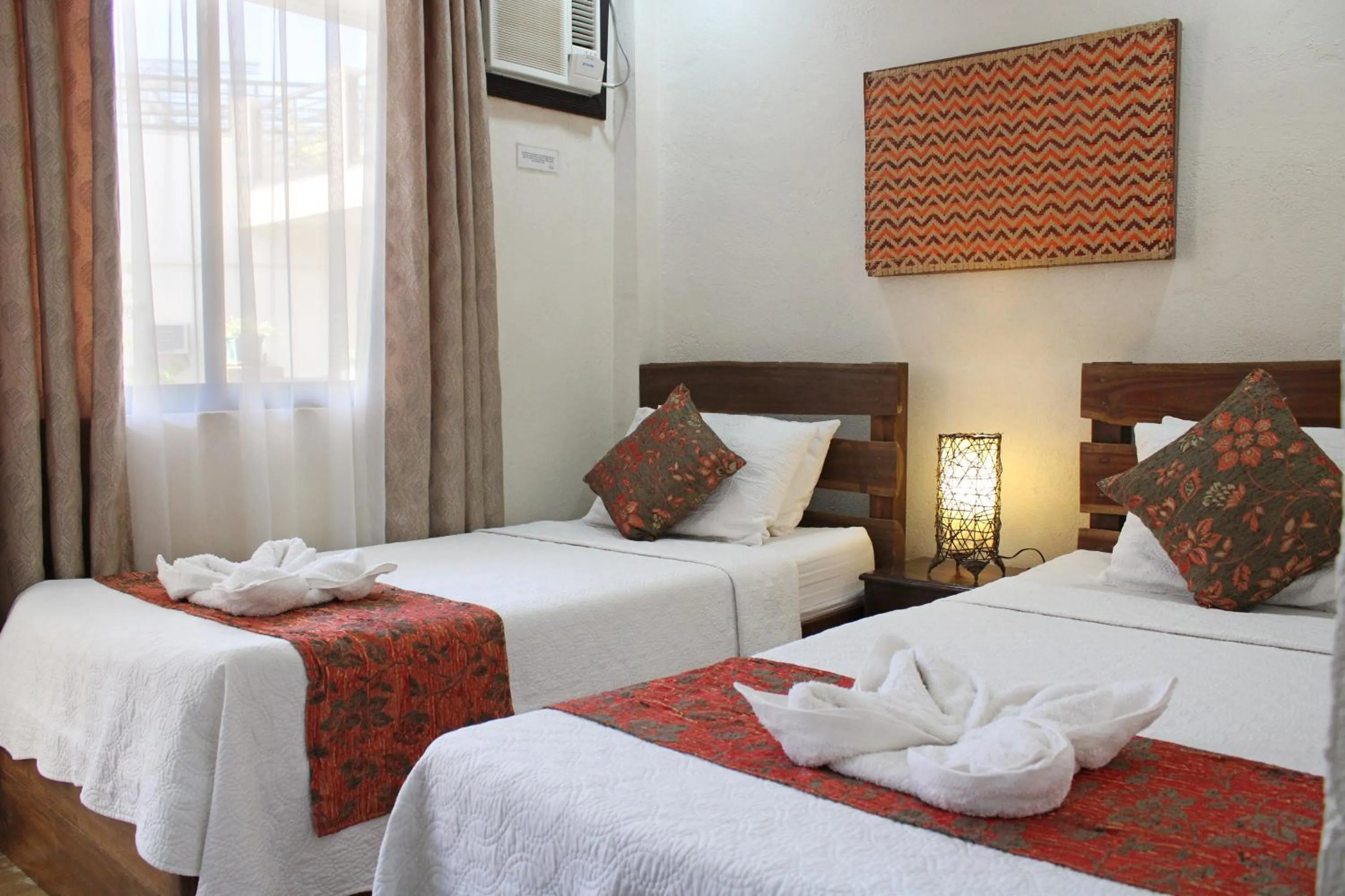 Bed in Balaibinda Lodge