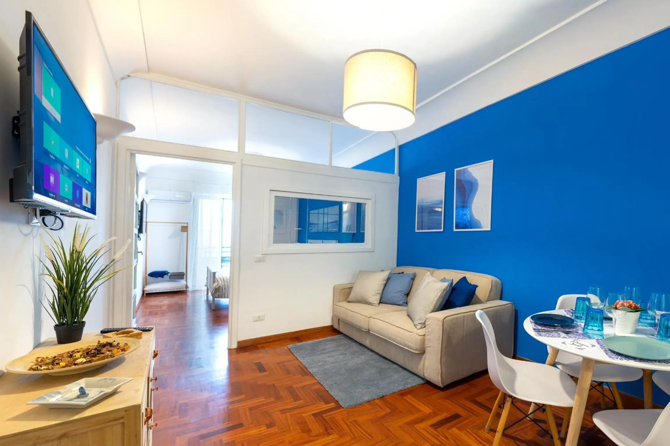TV and multimedia in Pausea Suite
