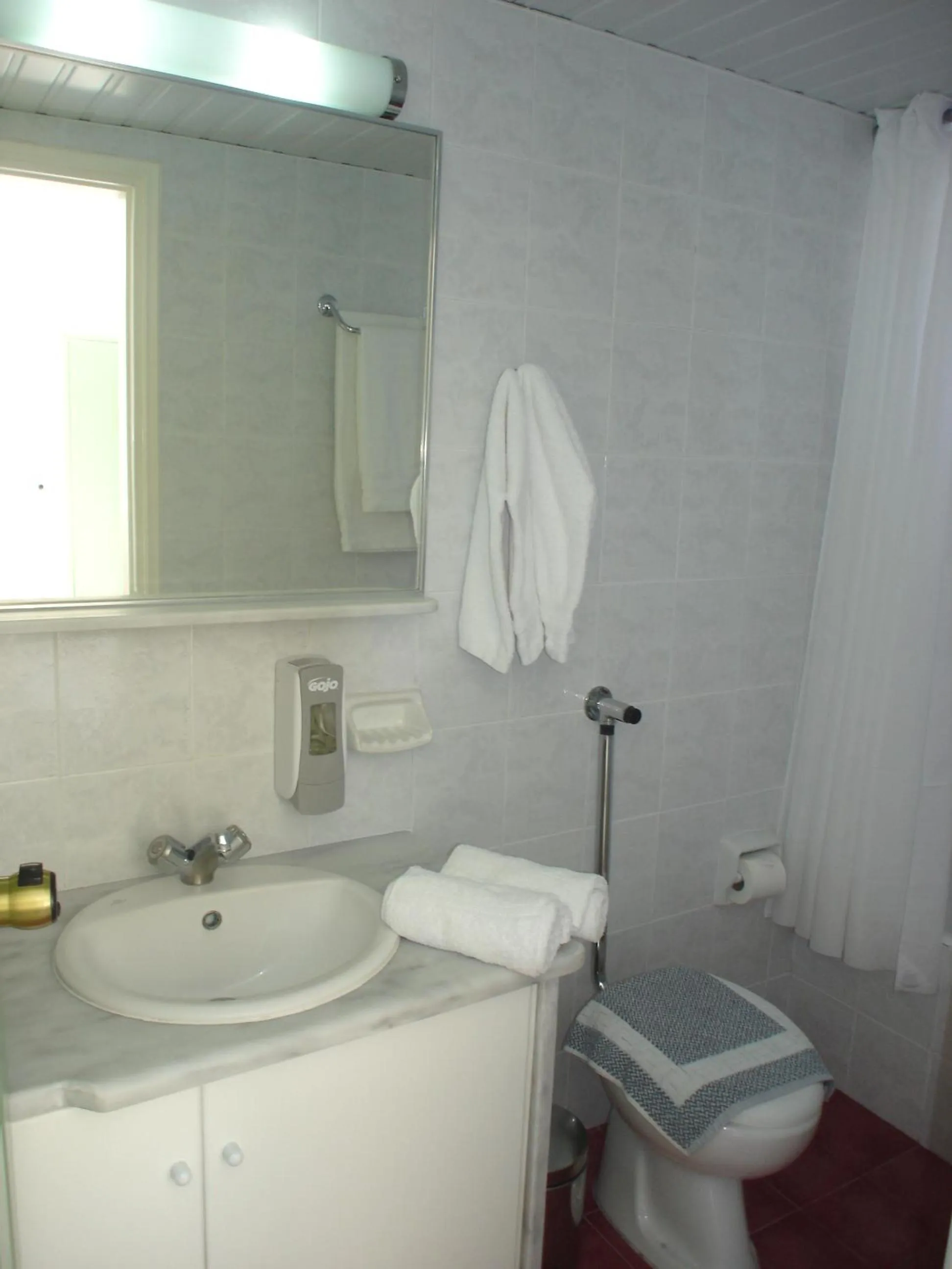 Bathroom in Andromeda Hotel Apartments