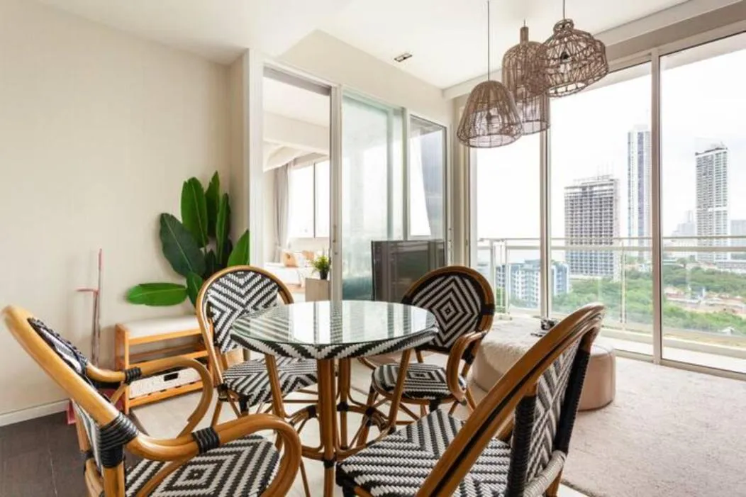 Seating area in Family Suite Sea view 2Bedroom at Veranda Residence Pattaya