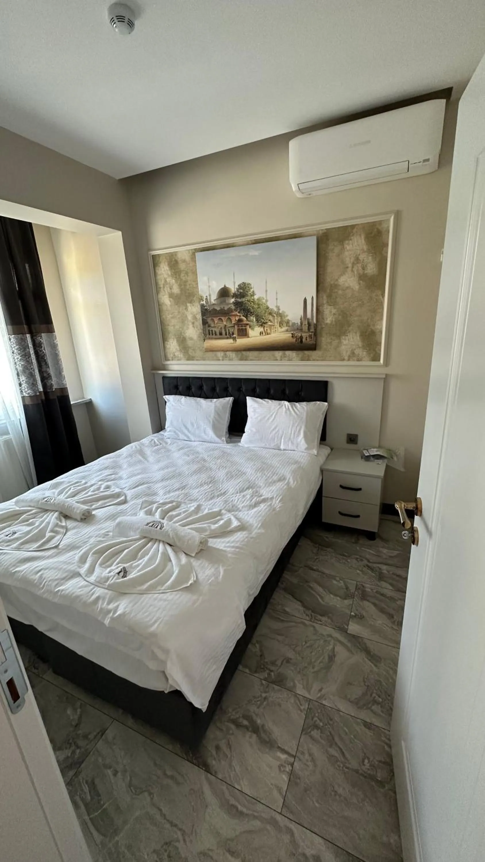 Photo of the whole room, Bed in Mar Boutique Apartment