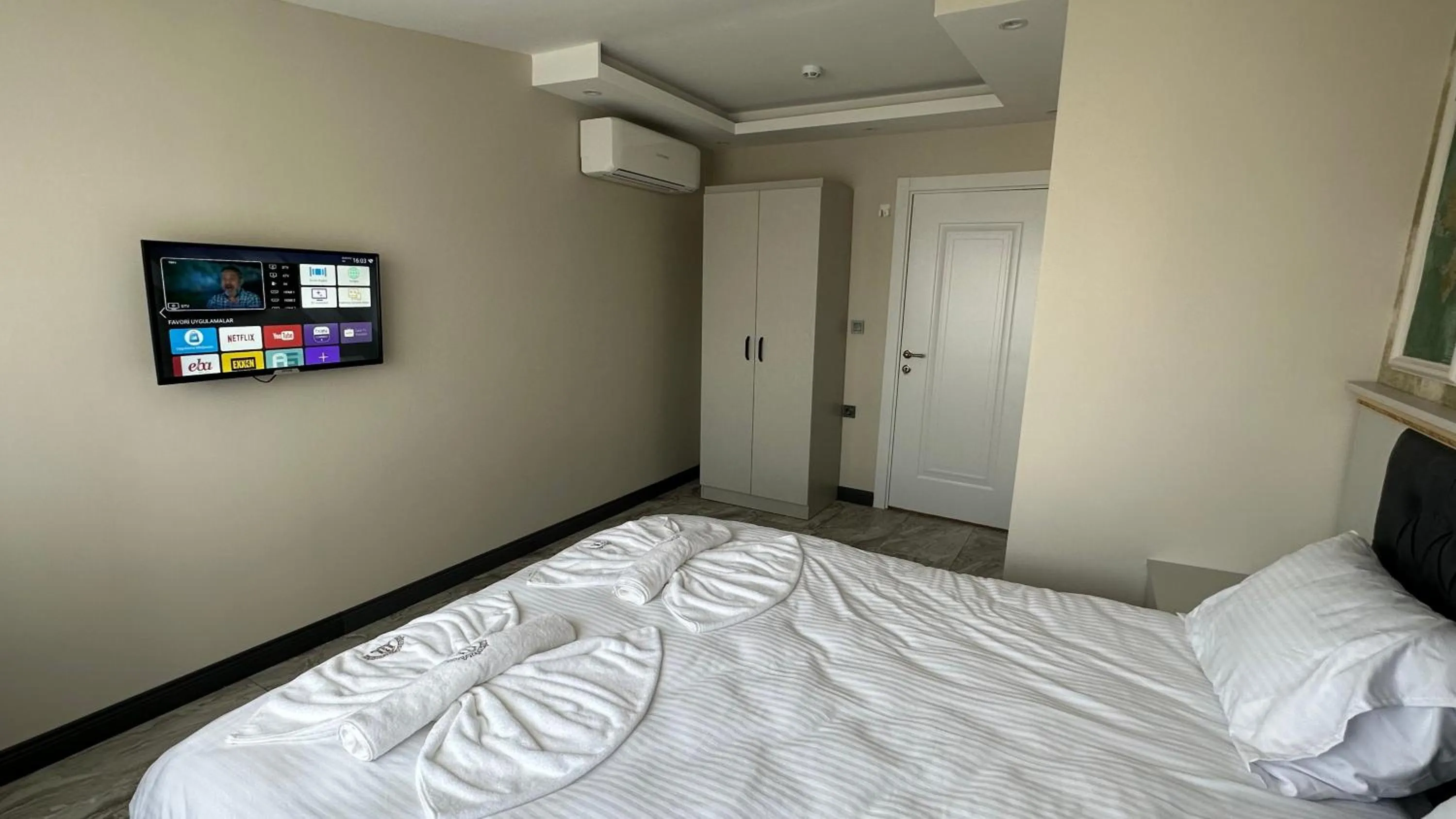 Bedroom, Bed in Mar Boutique Apartment