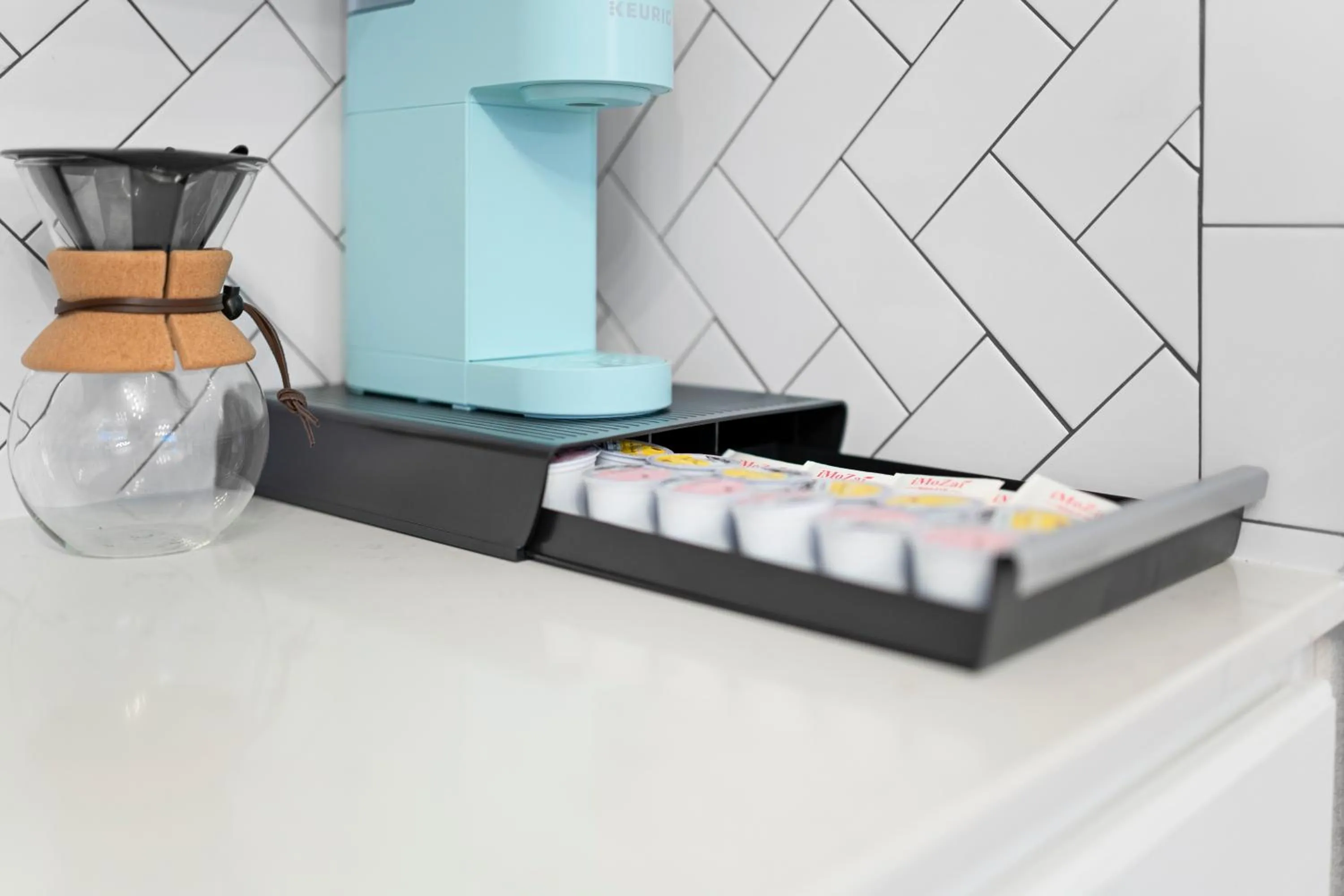 Modern & Homey 3BR Home, Remote Work Friendly, King Beds, Fast WiFi