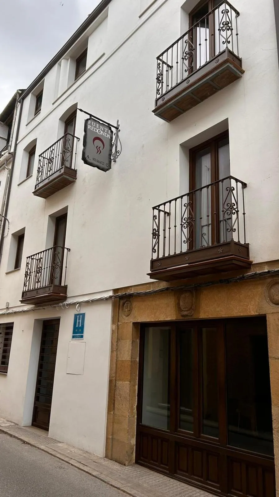 Facade/entrance in HOTEL FUENTE REDONDA LUXURY