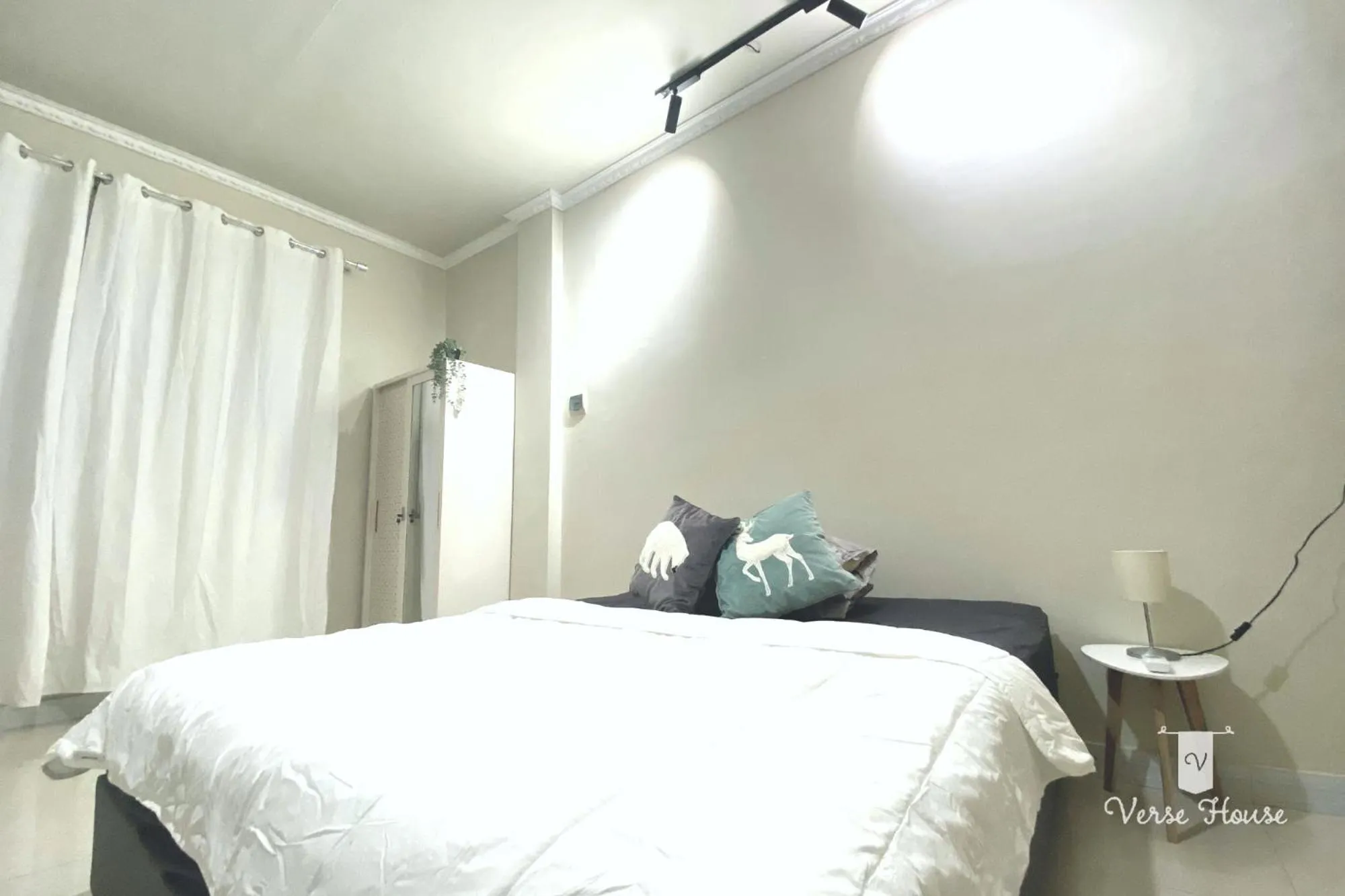 Bed in Verse Guest House