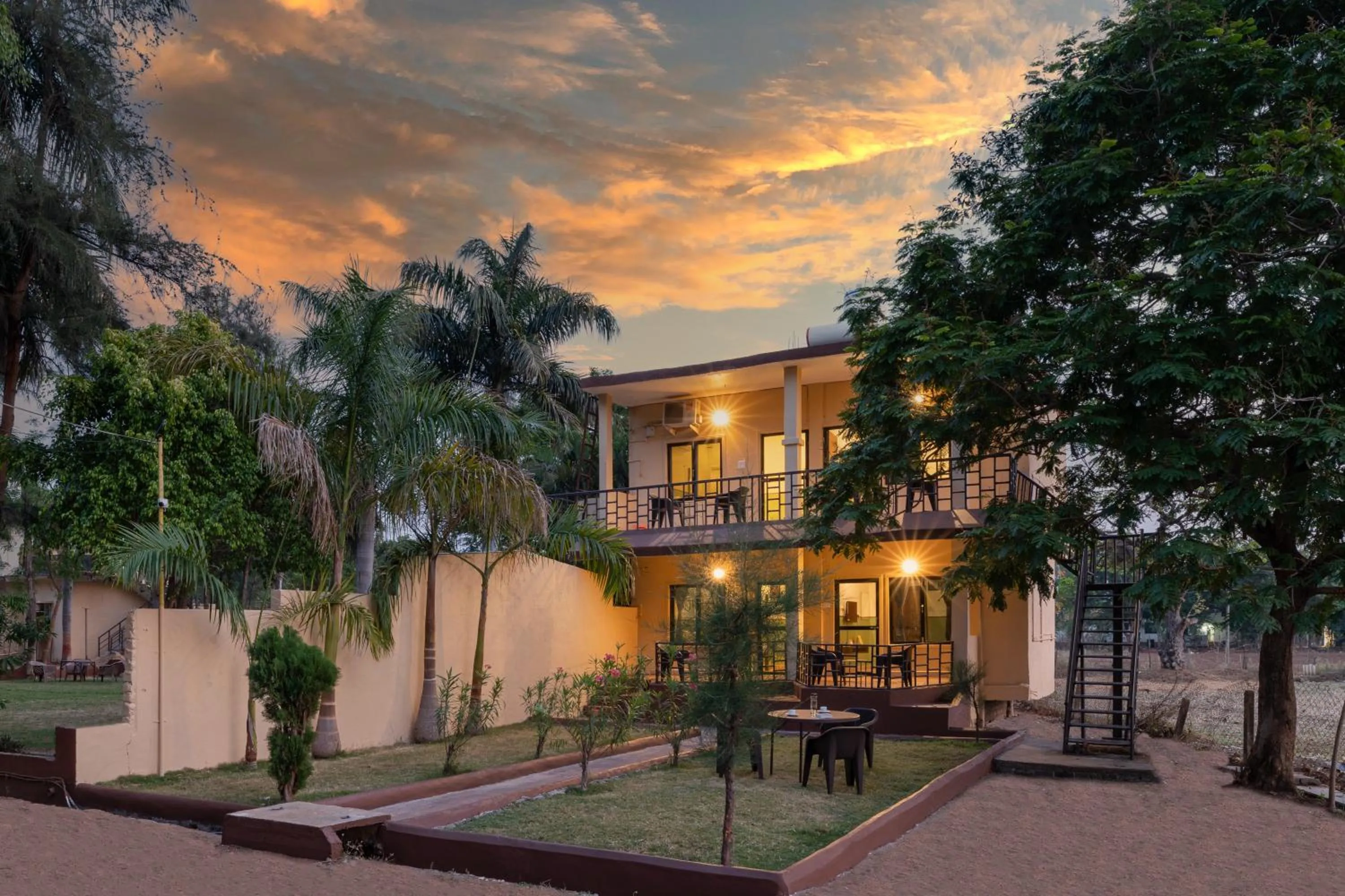 Street view in Avadale Tadoba - Stag Groups Not Allowed