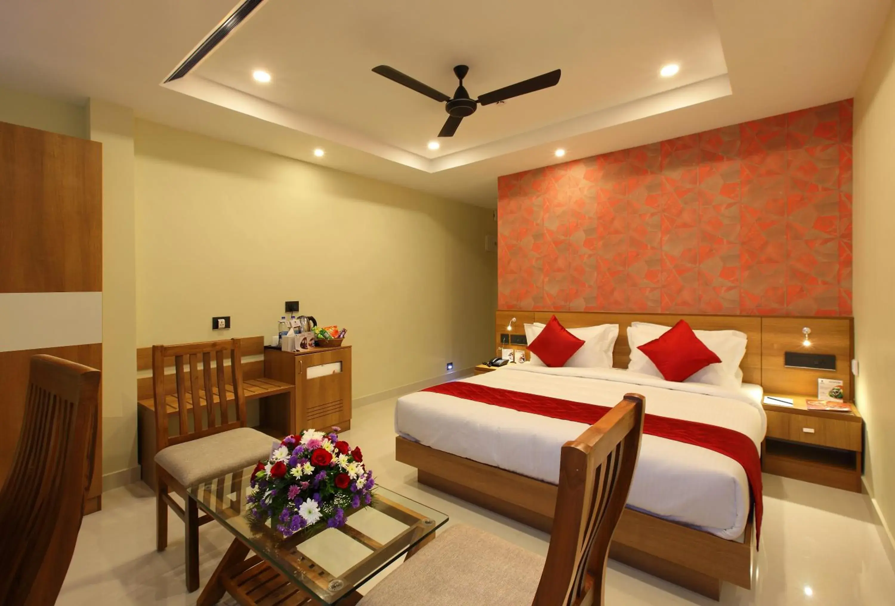 Bedroom, Bed in Hotel NovArk Munnar Bedroom, Bed in Hotel NovArk Munnar