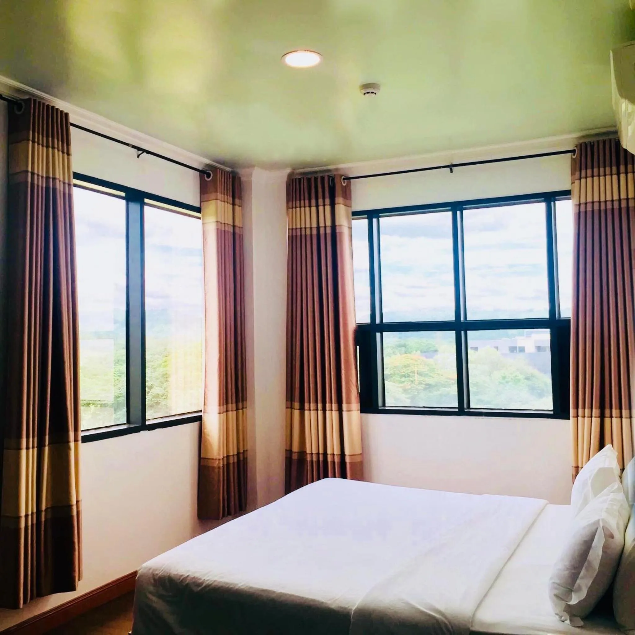 Bed in PUNTA CLARK HOTEL