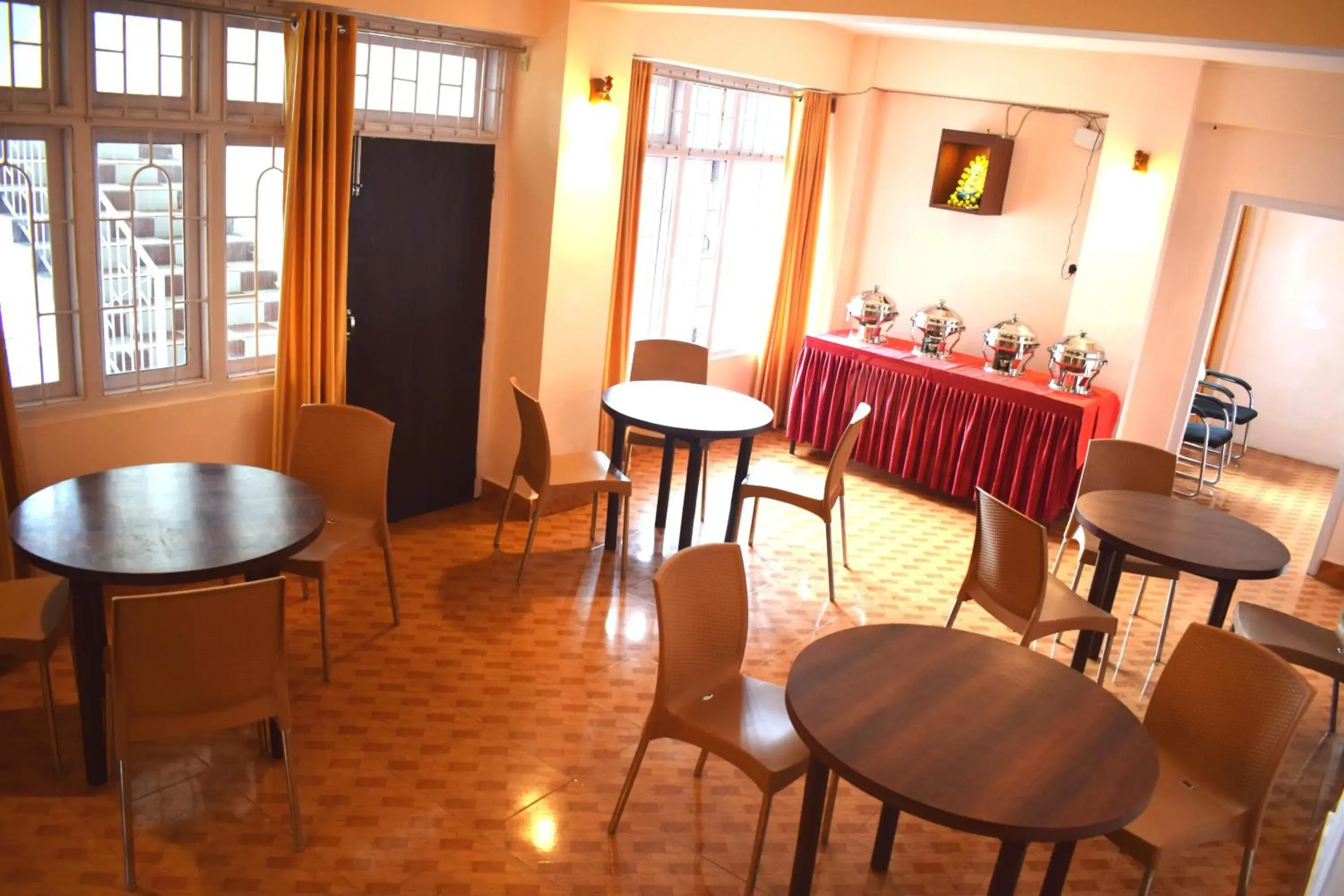 LILY GUEST HOUSE LILY GUEST HOUSE