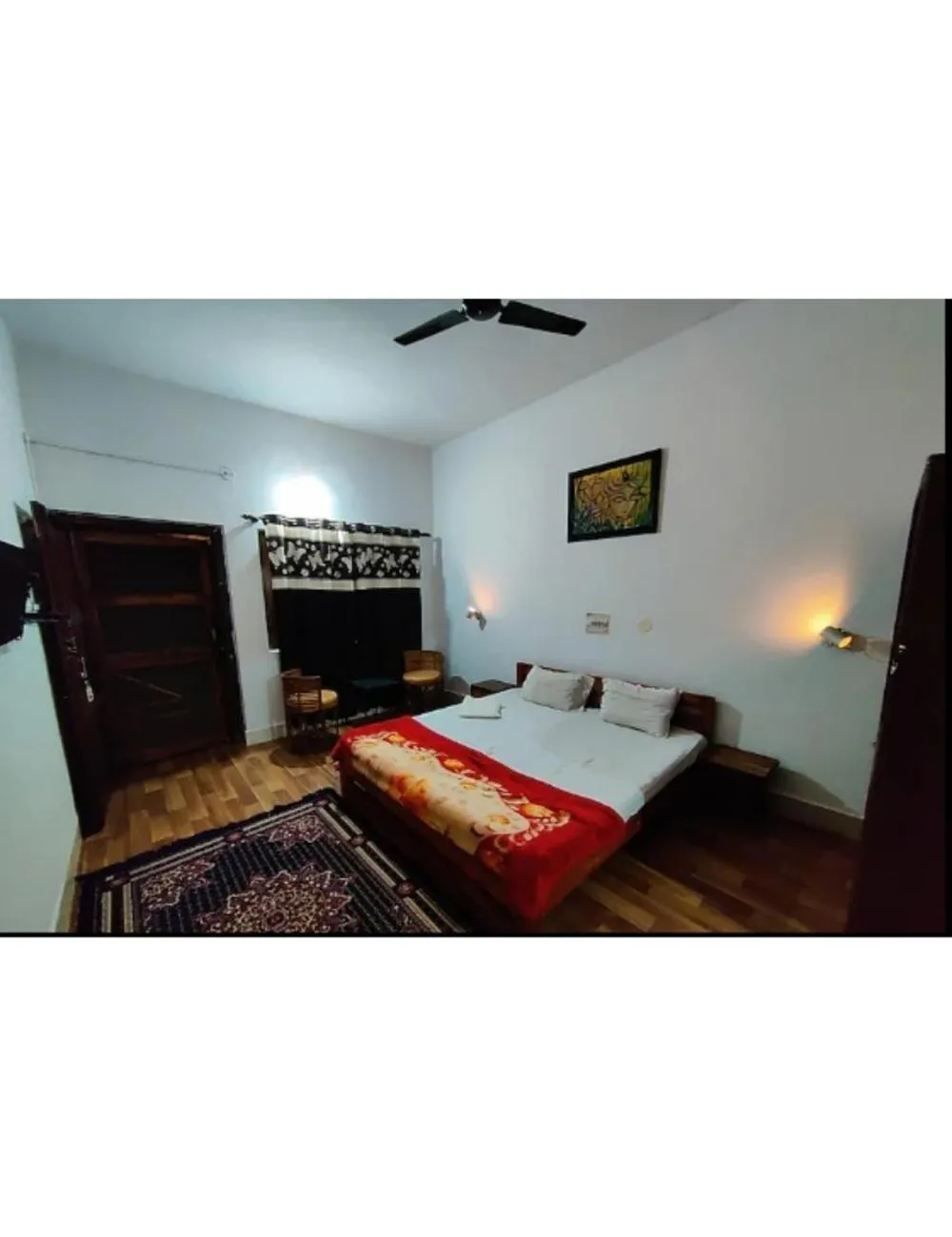 TV and multimedia, Bed in Tigers Villa, Tala Bandhavgarh