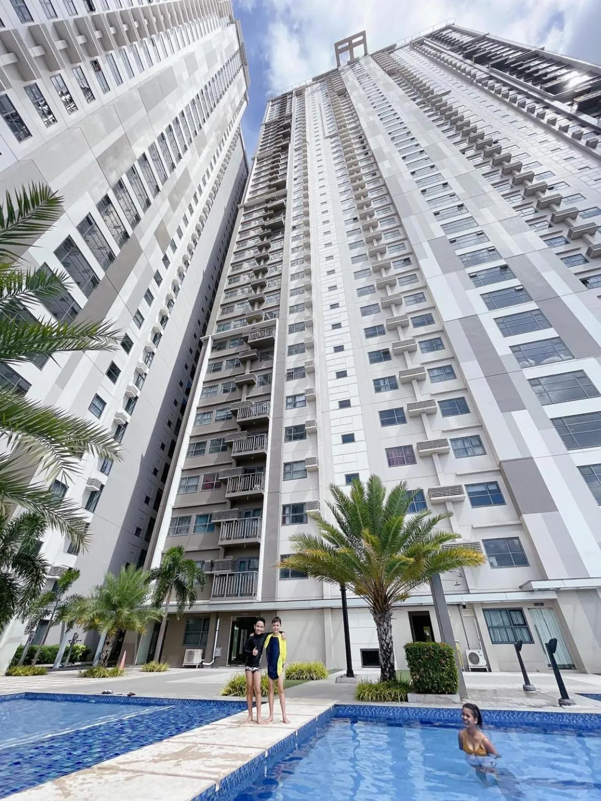 Property building in Cozy Studio at Horizon 101