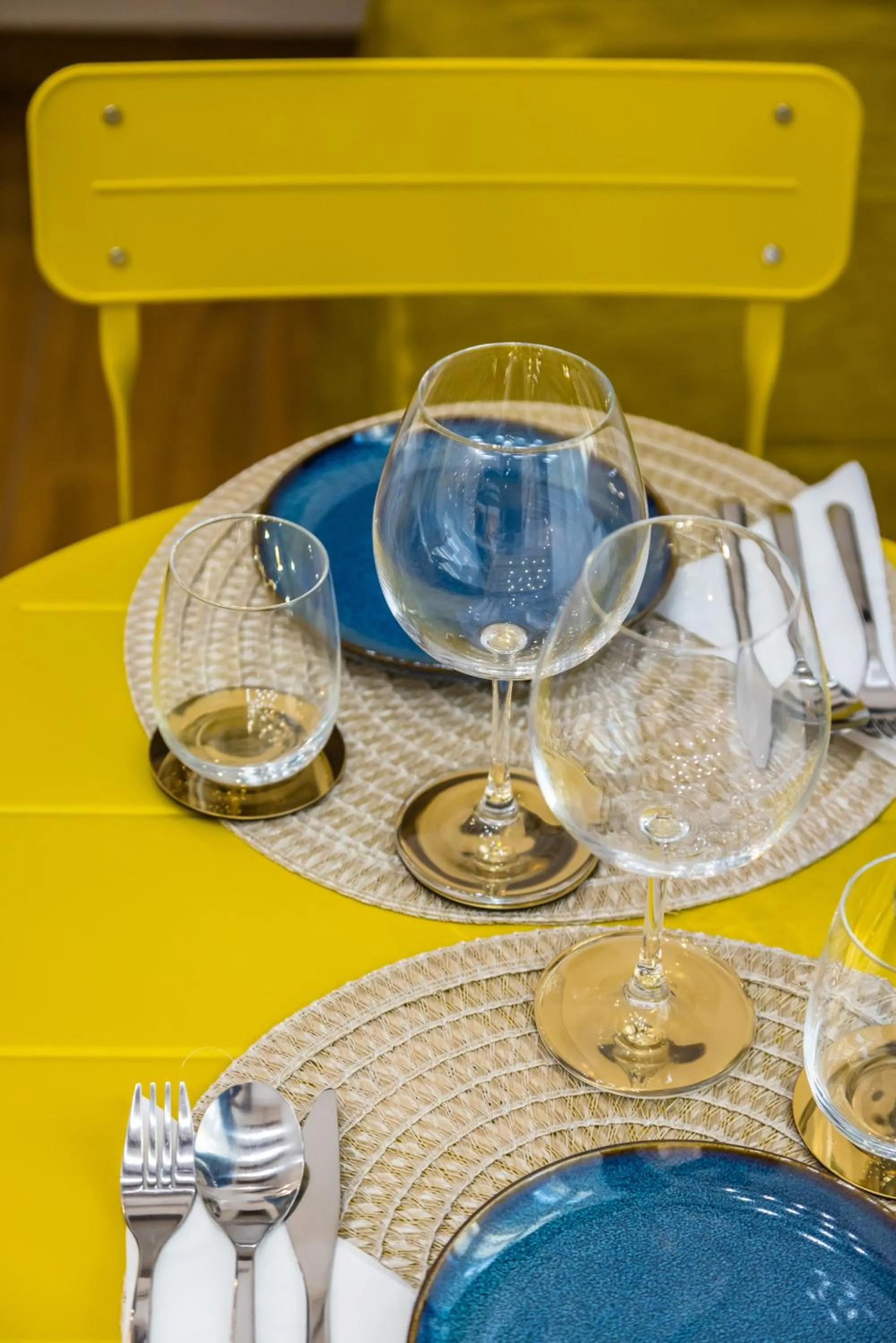 room service in L'Angolo d'o core