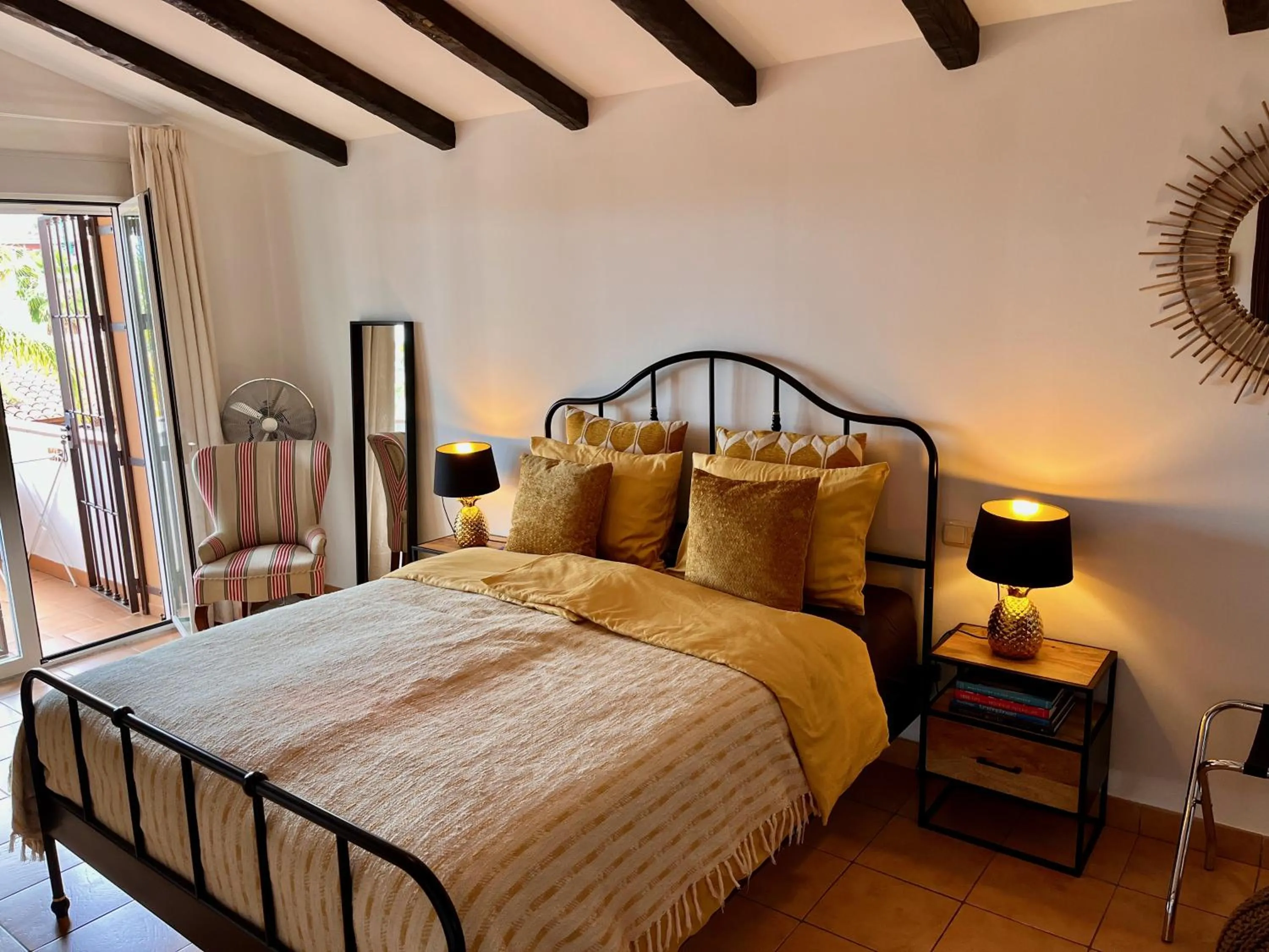 Bedroom, Bed in Casa Limon, boutique Bed and Breakfast, Andalucia