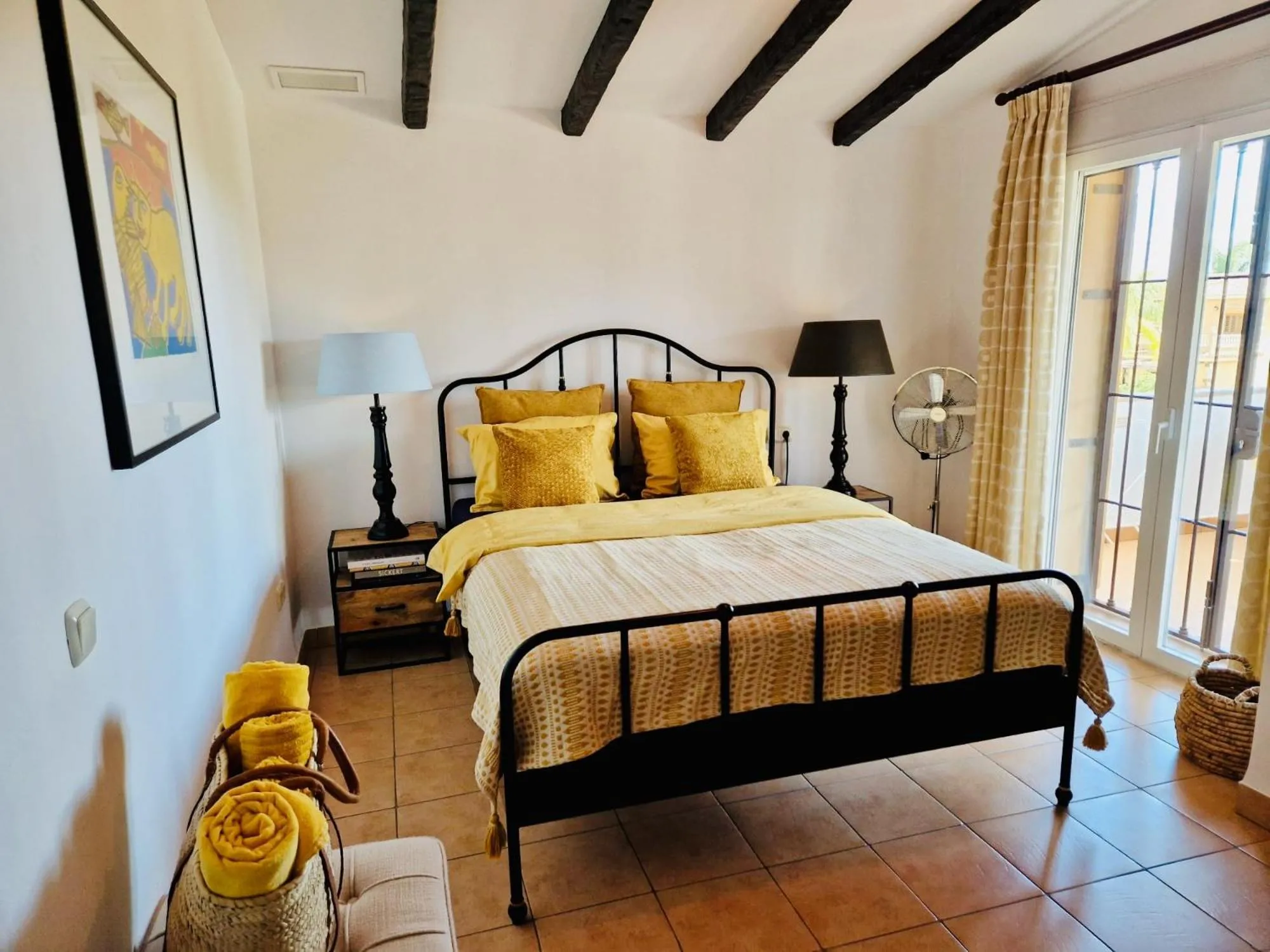 Bed in Casa Limon, boutique Bed and Breakfast, Andalucia