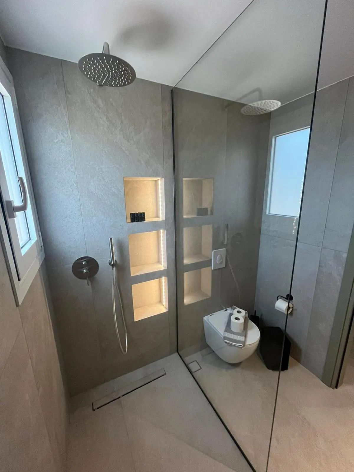 Shower in Mediterranean Sea Top Floor