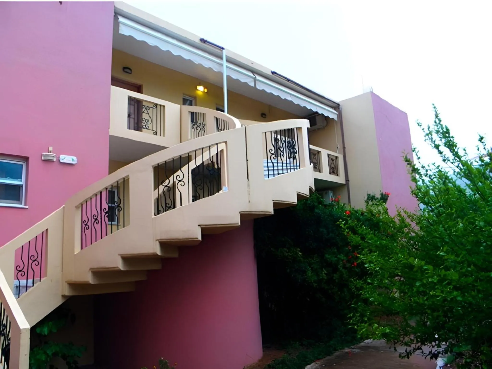 Property building in Mediterranean Sea Top Floor