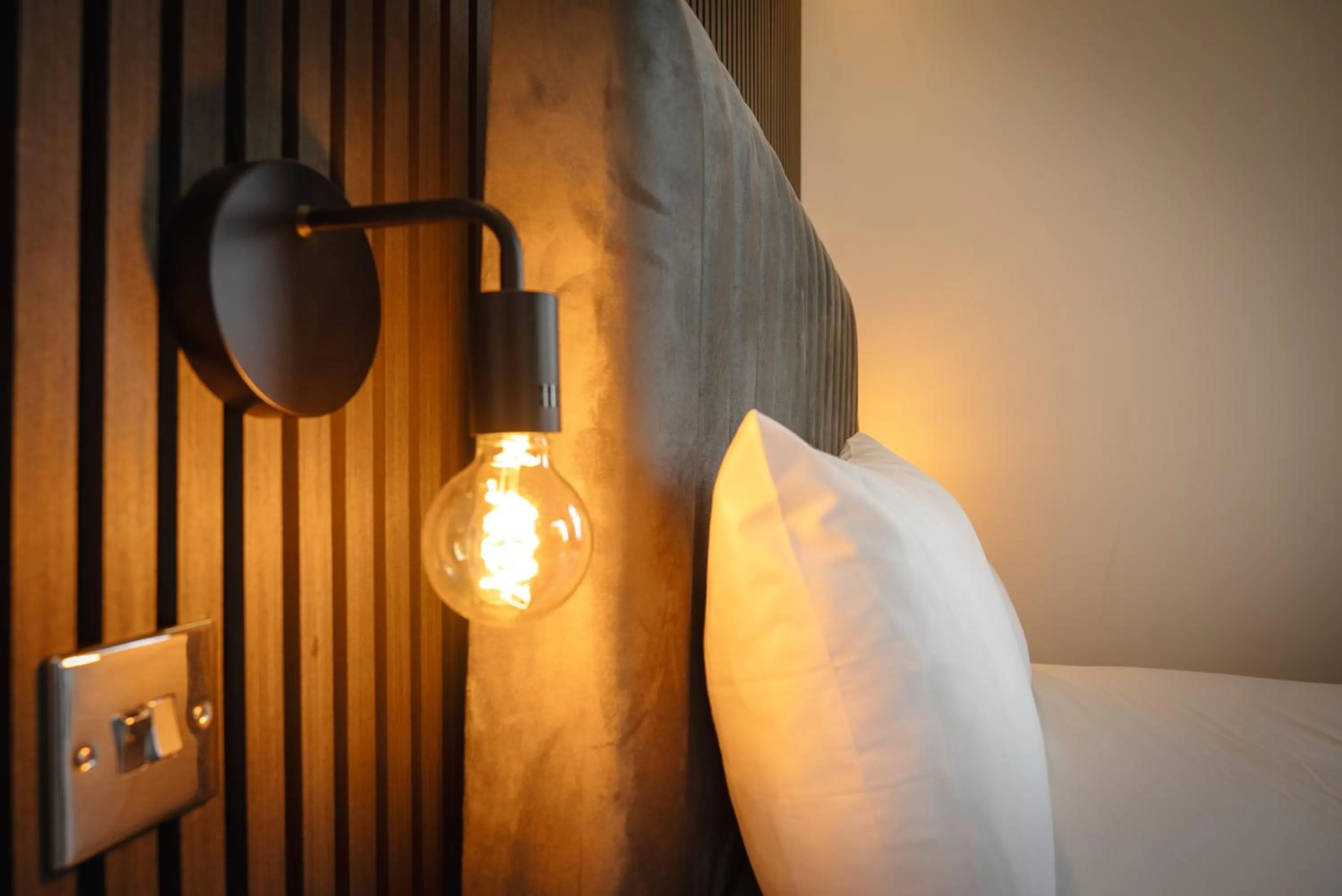 Photo of the whole room, Bed in Bellevue Apartments Middlesborough