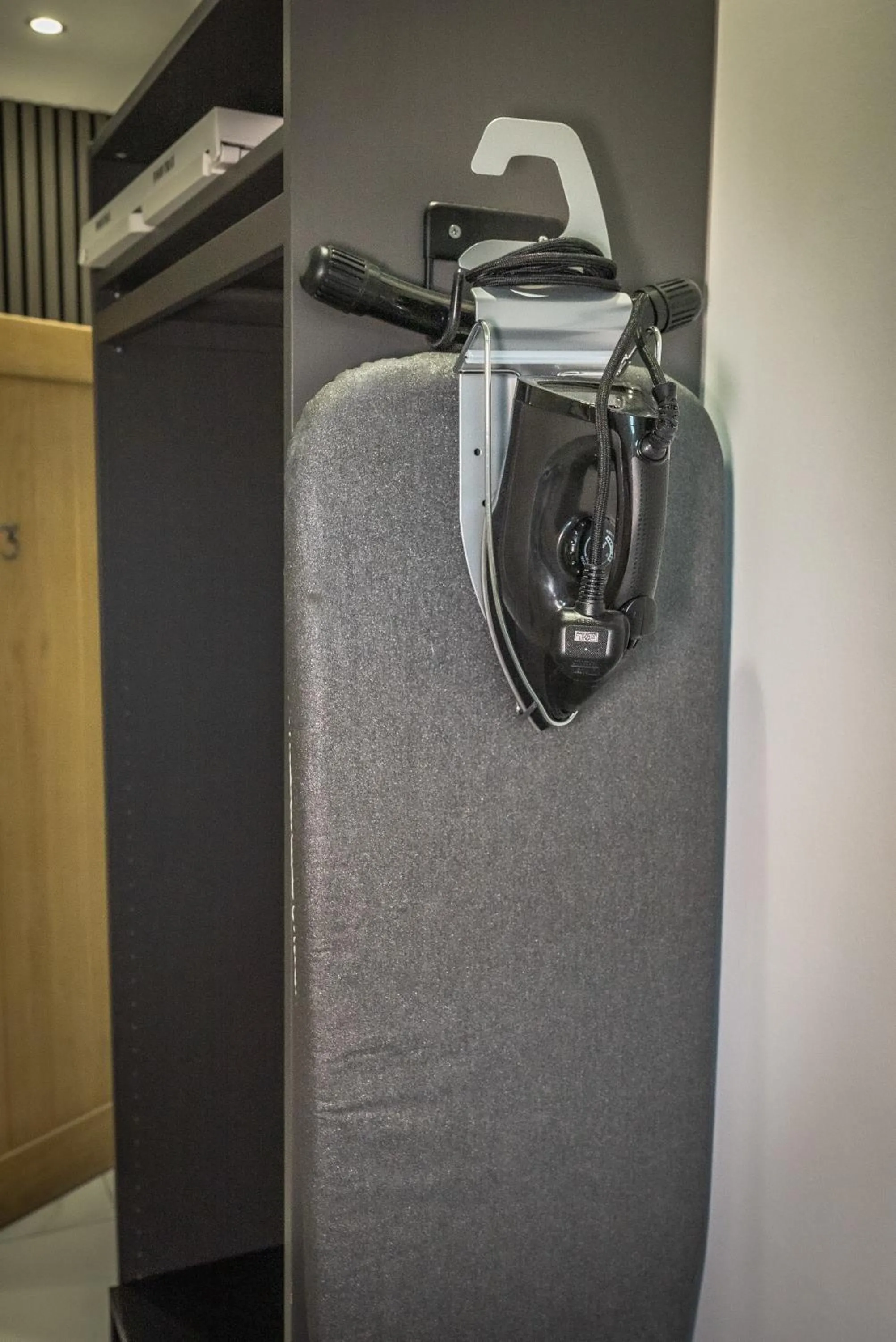 furniture in OYO Bellevue Apartments Middlesborough