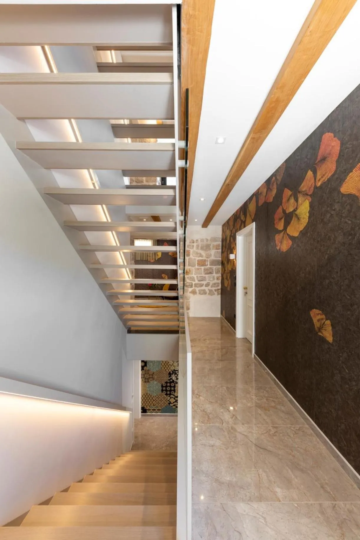 Sea Rocks Residence