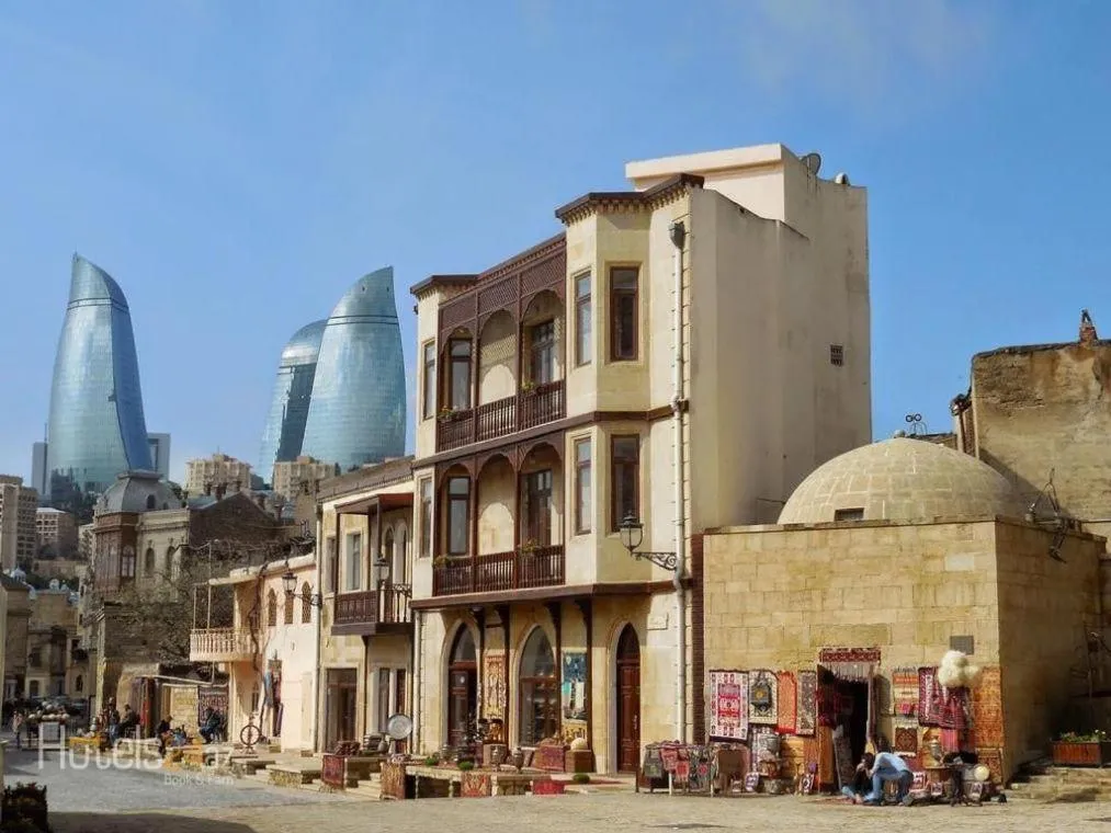 Neighbourhood in Pera Hotel Baku