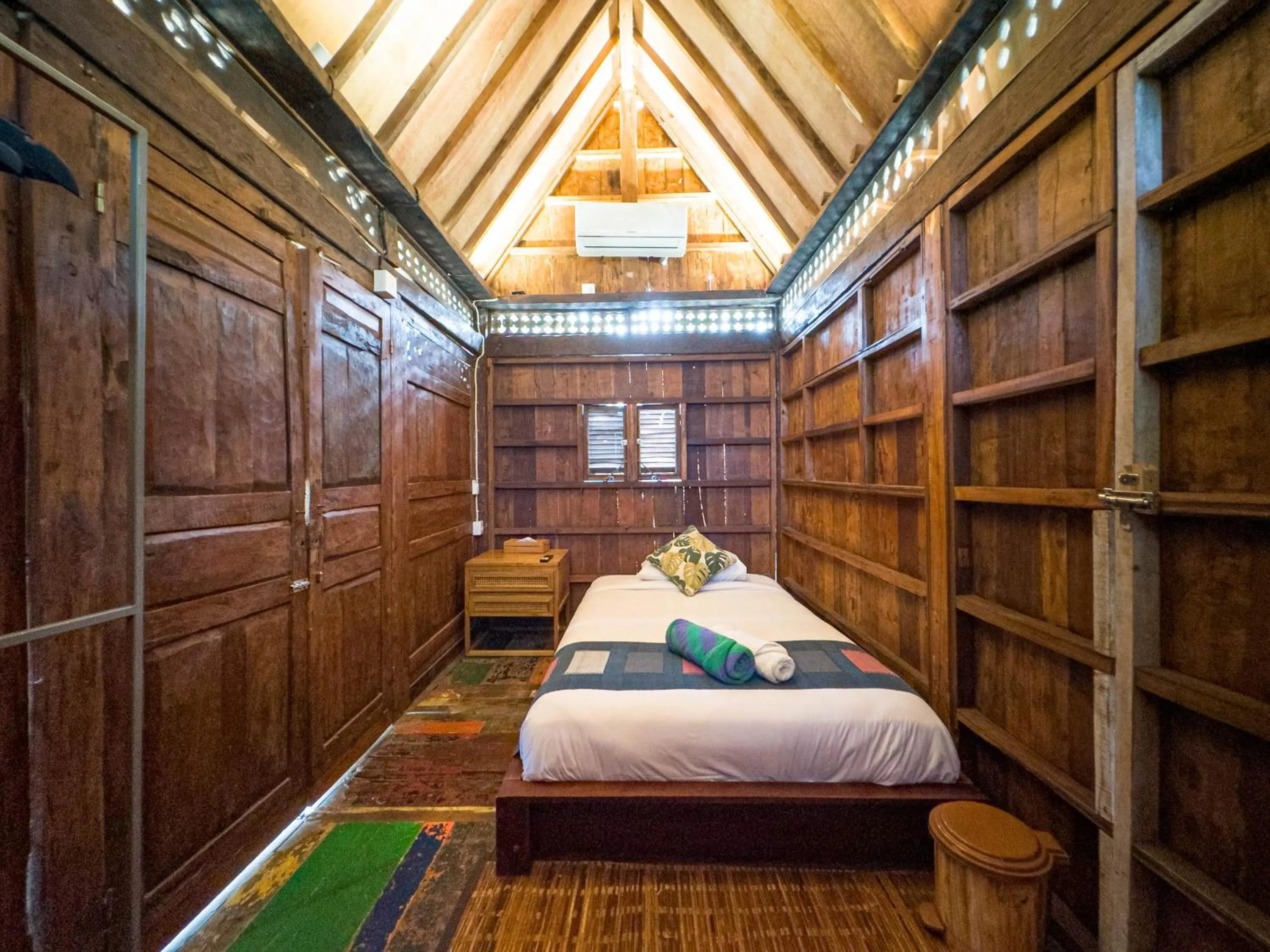 Bedroom, Bed in Kubu Kirana by Supala