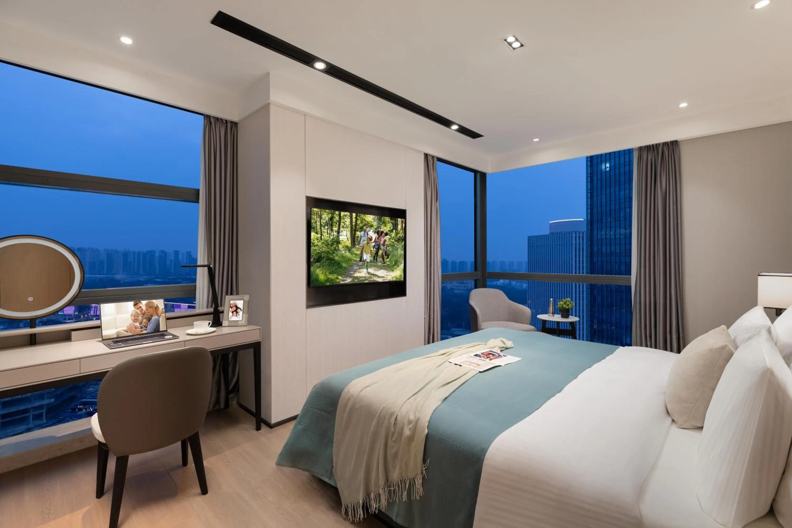 Photo of the whole room, Bed in Somerset Taihu New City CBD Wuxi