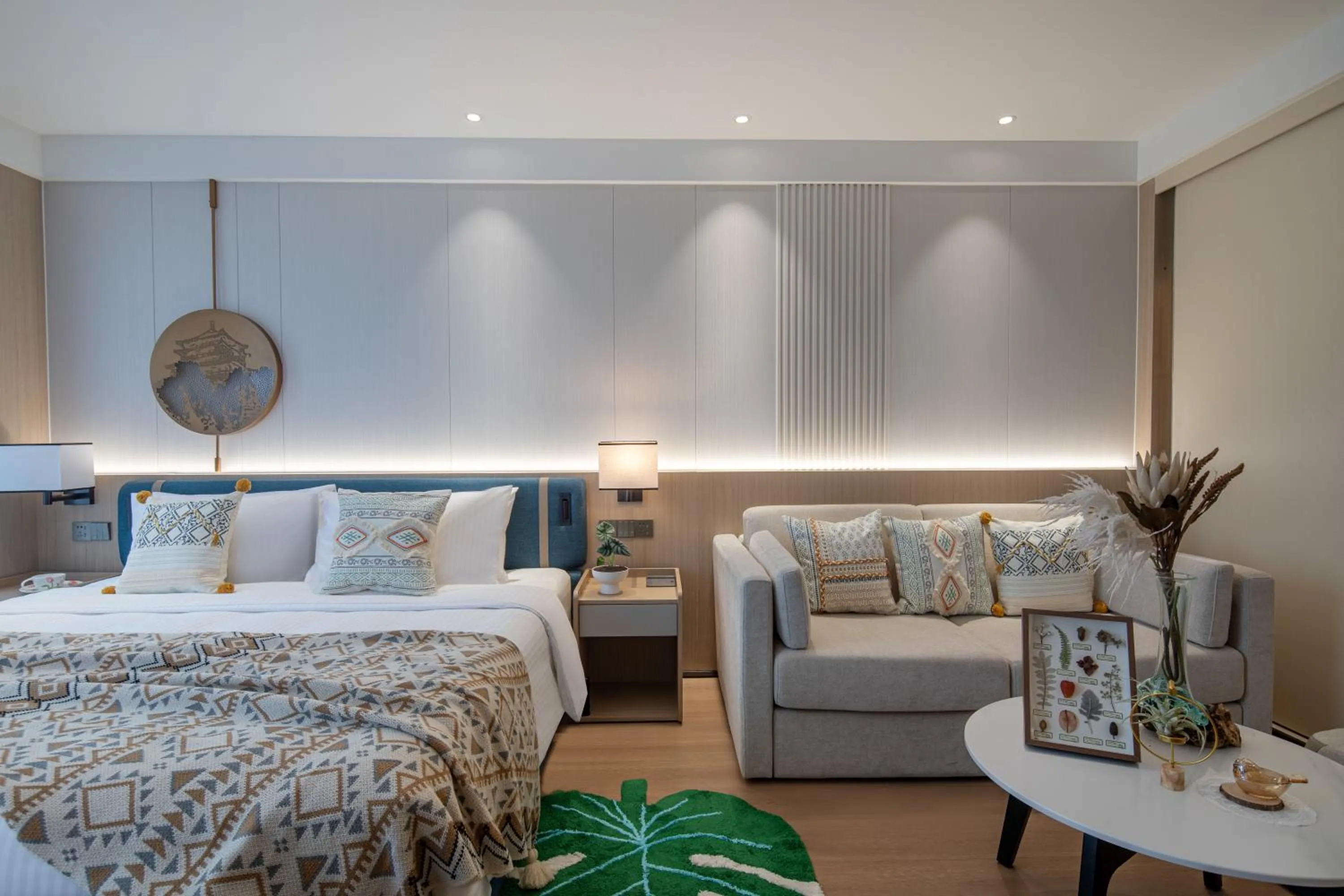 Photo of the whole room, Bed in Somerset Taihu New City CBD Wuxi