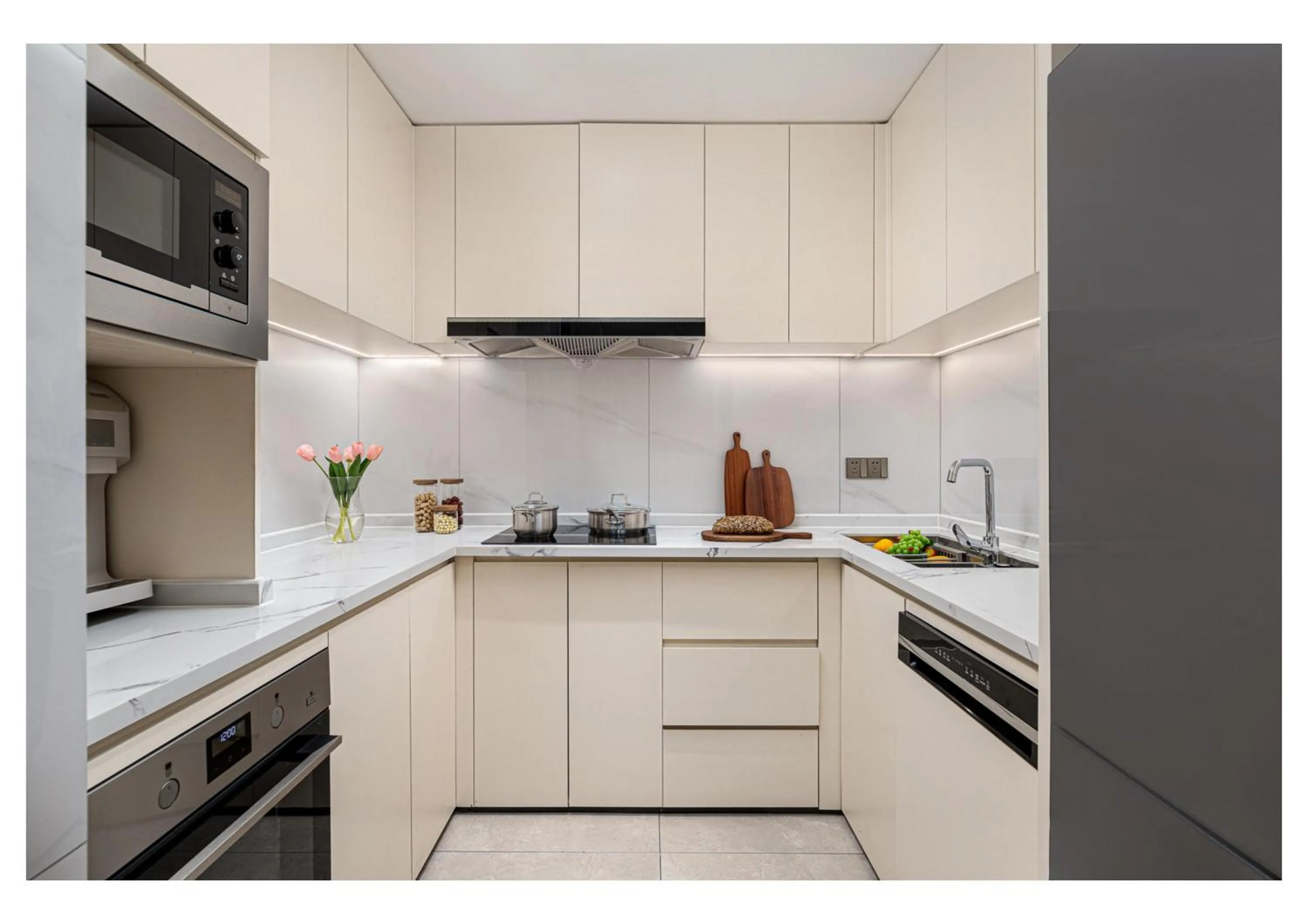 Kitchen or kitchenette in Somerset Taihu New City CBD Wuxi