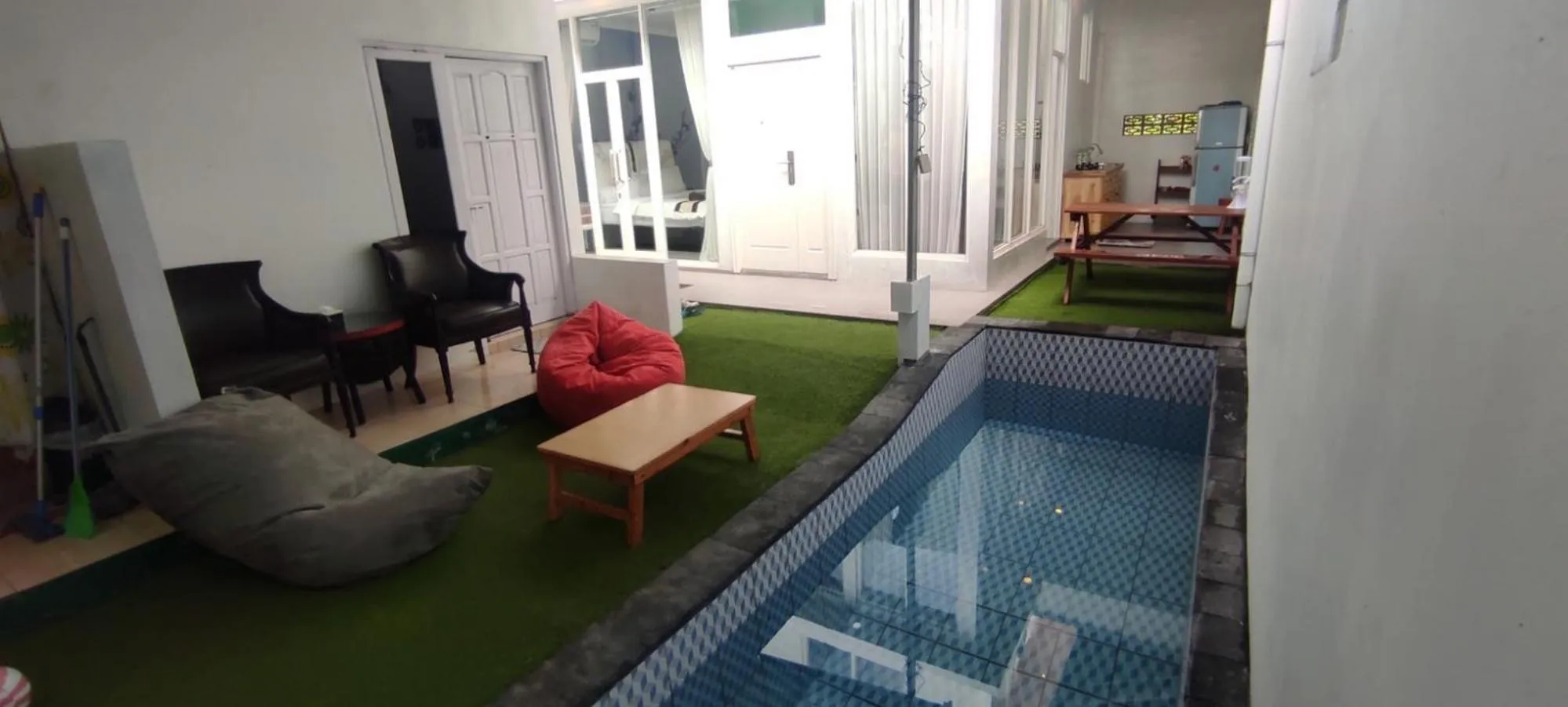 Swimming pool in Aliandra Villa by The Lavana