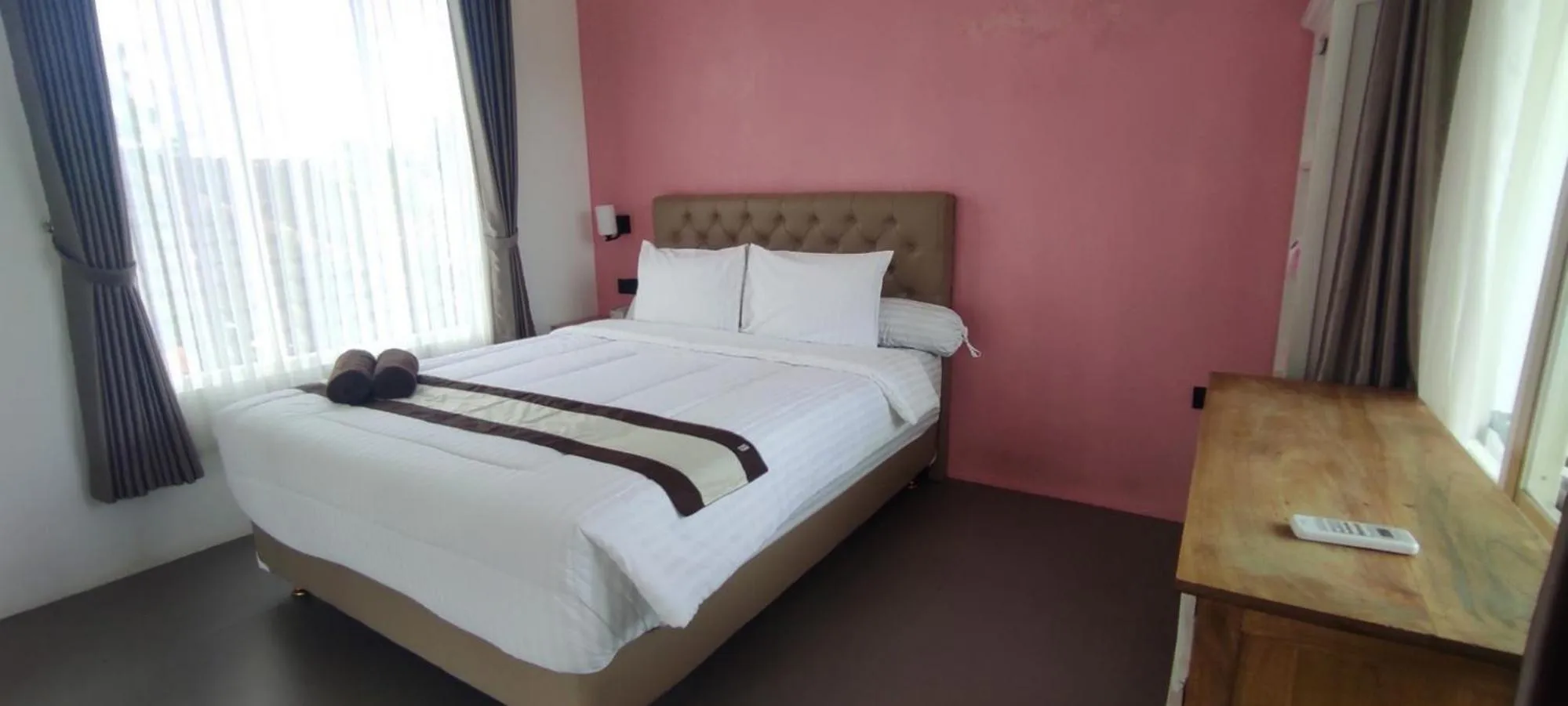 Bed in Aliandra Villa by The Lavana