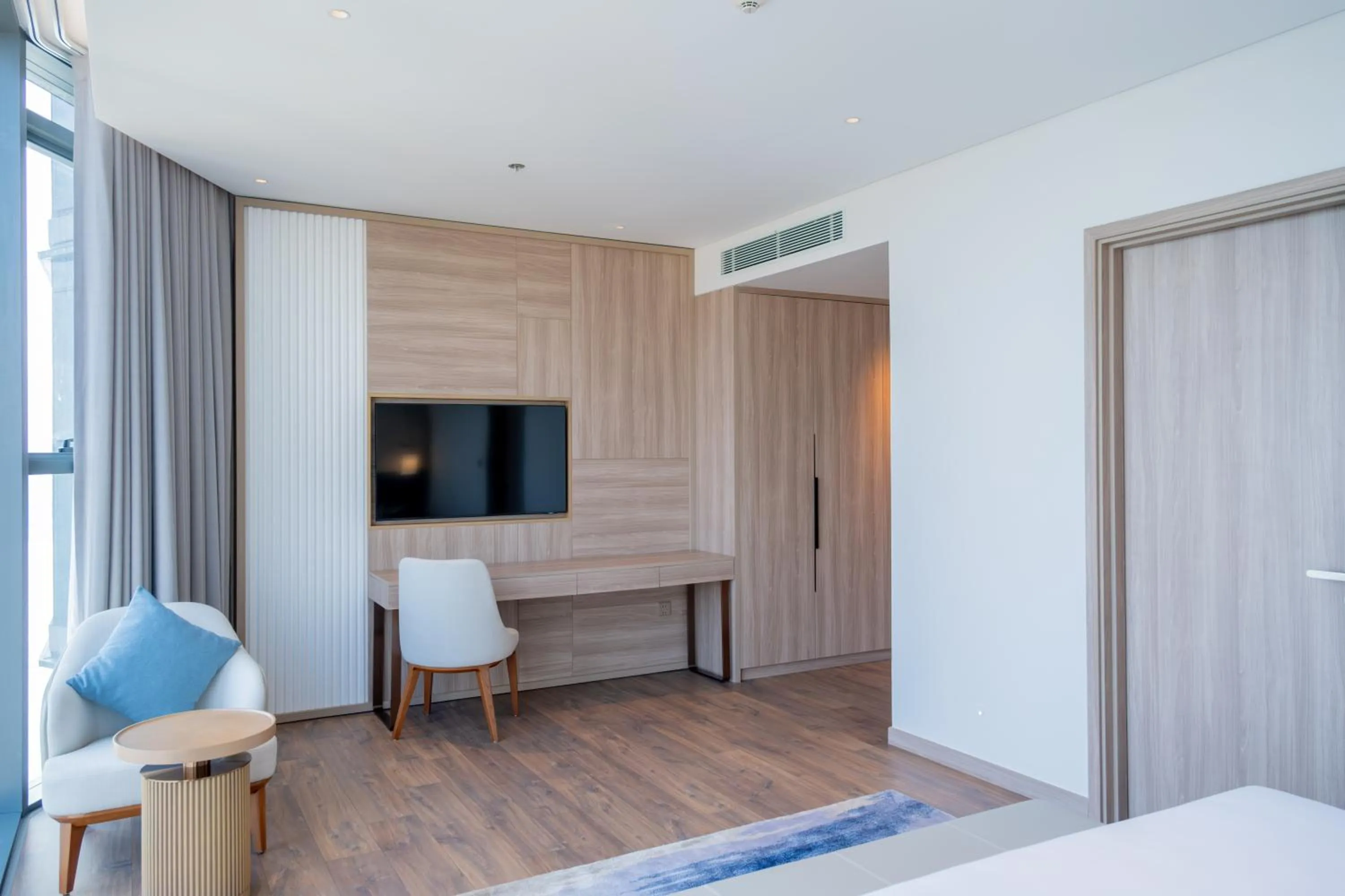 Bedroom, Bed in A La Carte Ha Long Bay Managed by TASECO